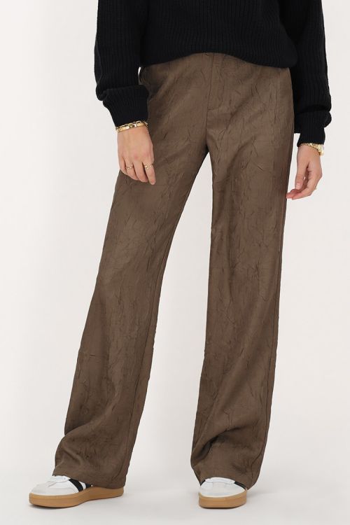 Bruine pantalon met structuur en blinde knoop