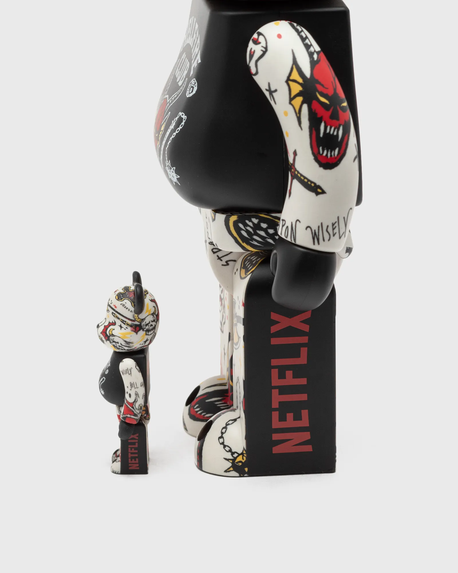 MEDICOM BEARBRICK 100% 400% STRANGER THINGS HELLFIRE CLUB