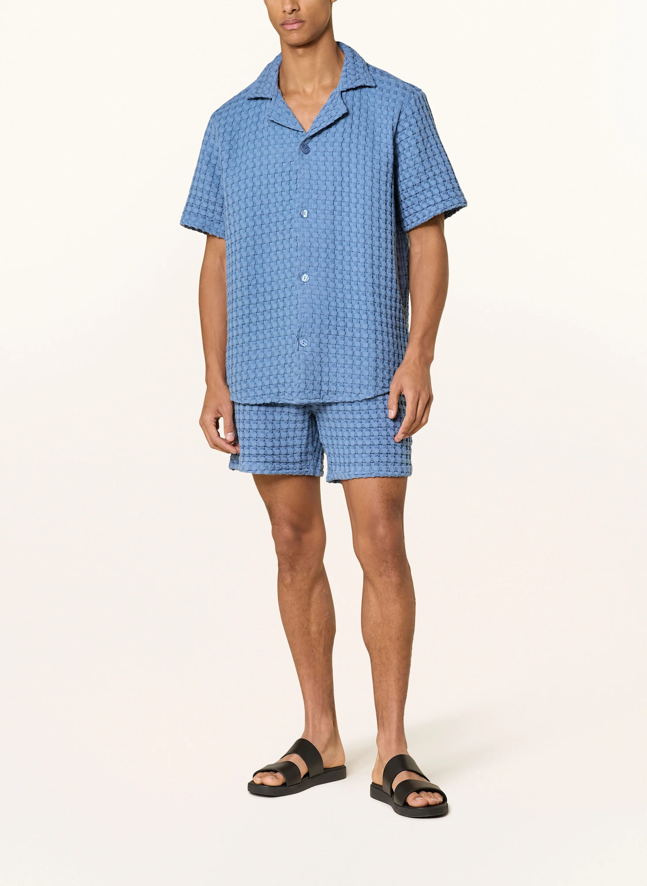 OAS Shorts NEARLY