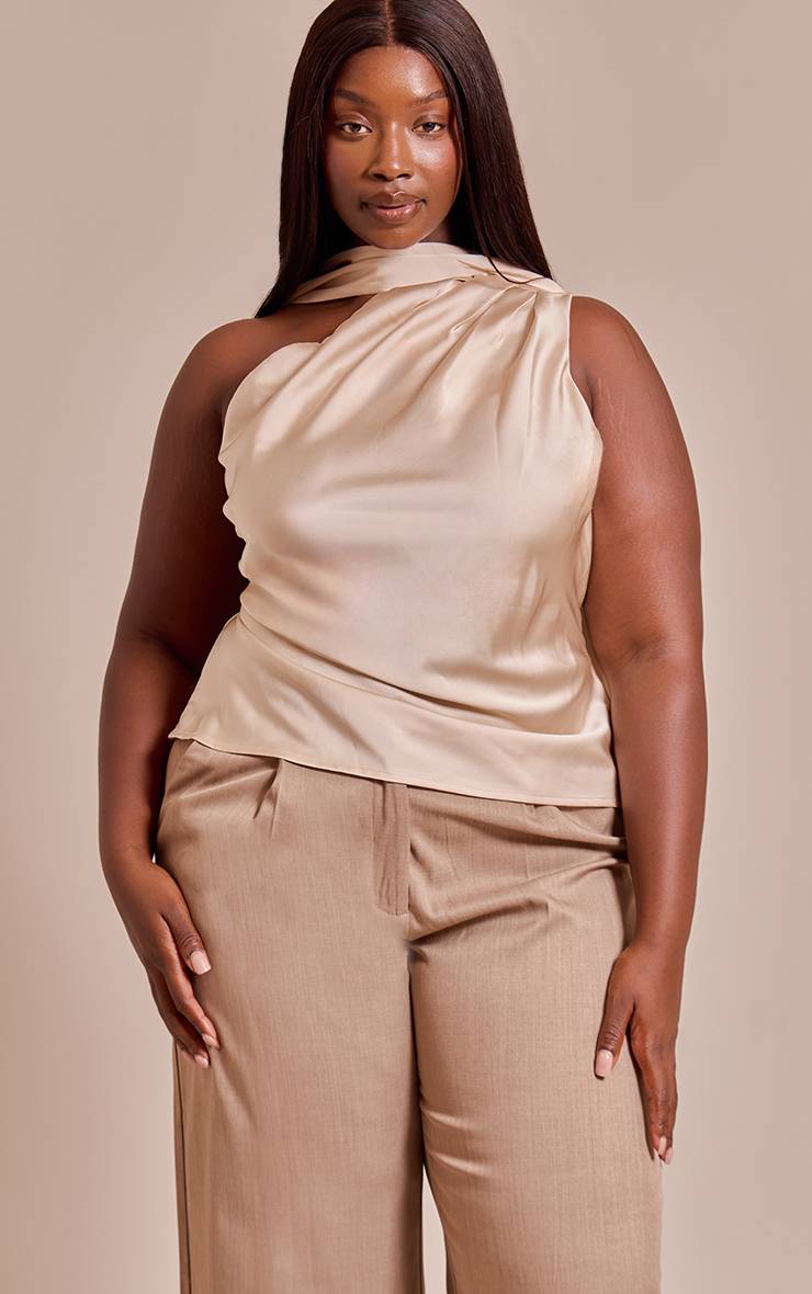 Beige Haut Grande Taille En Satin À Détail Foulard Asymétrique