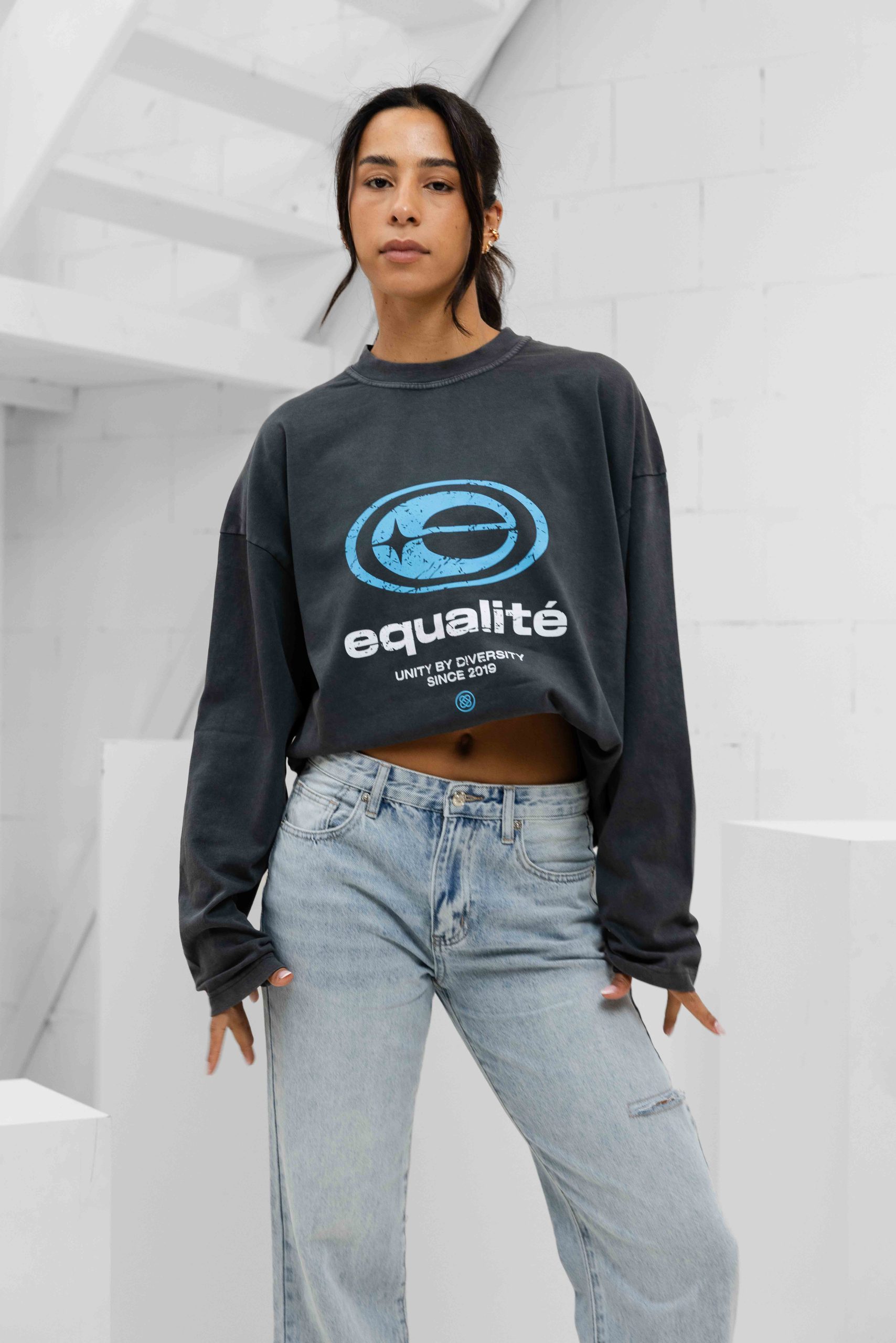 Equalité Elan Oversized Longsleeve Dames Donkergrijs