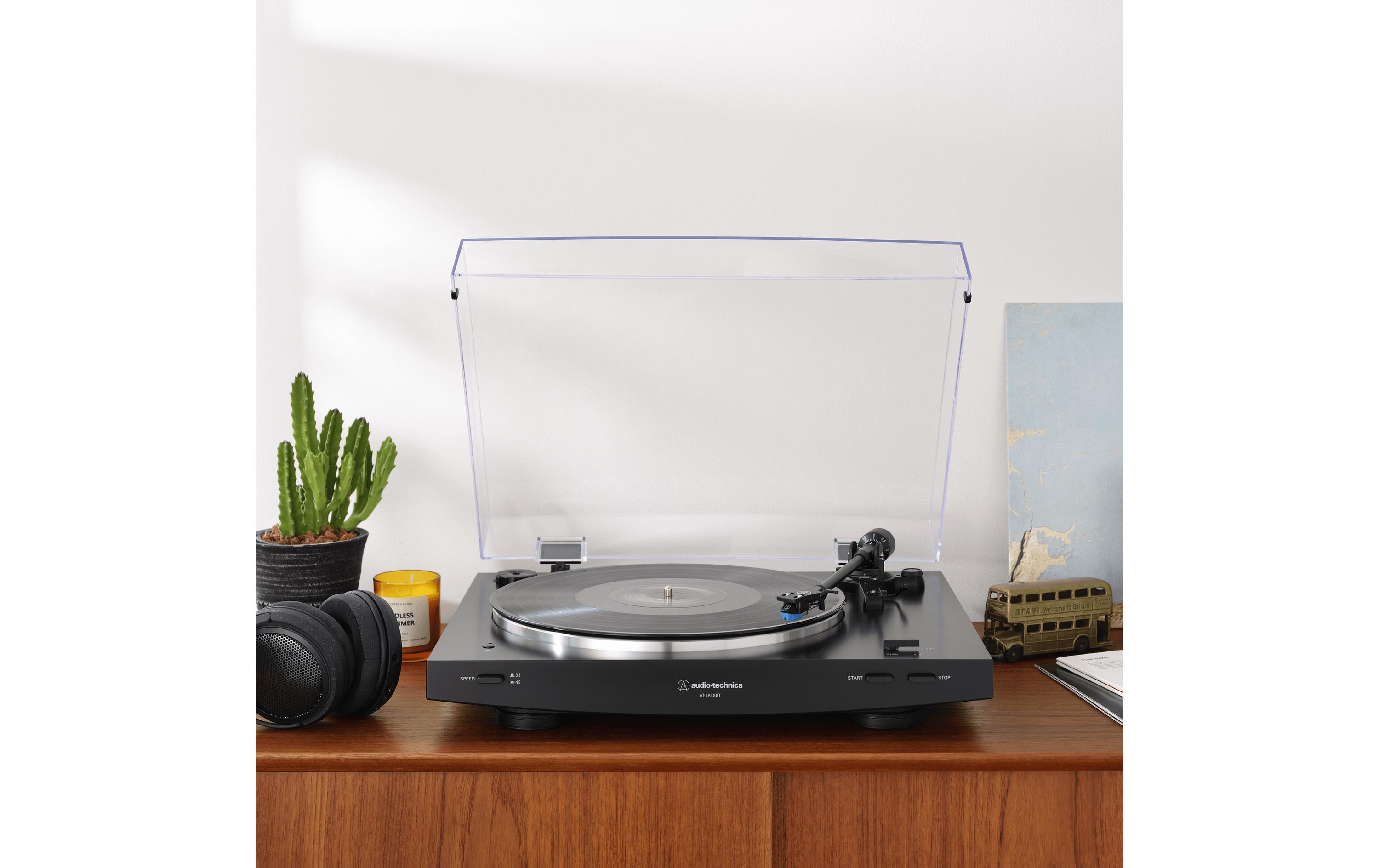 Plattenspieler mit Bluetooth AT-LP3XBT Schwarz<br>Automatischer Plattenspieler mit Riemenantrieb und Bluetooth