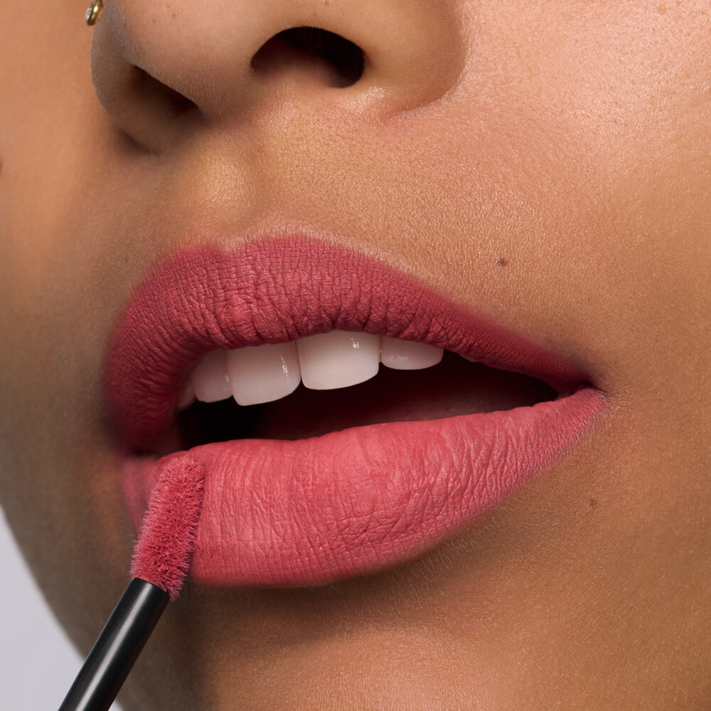 essence 8h Matte Liquid Lipstick 16 Velvet Brick2,5 ml