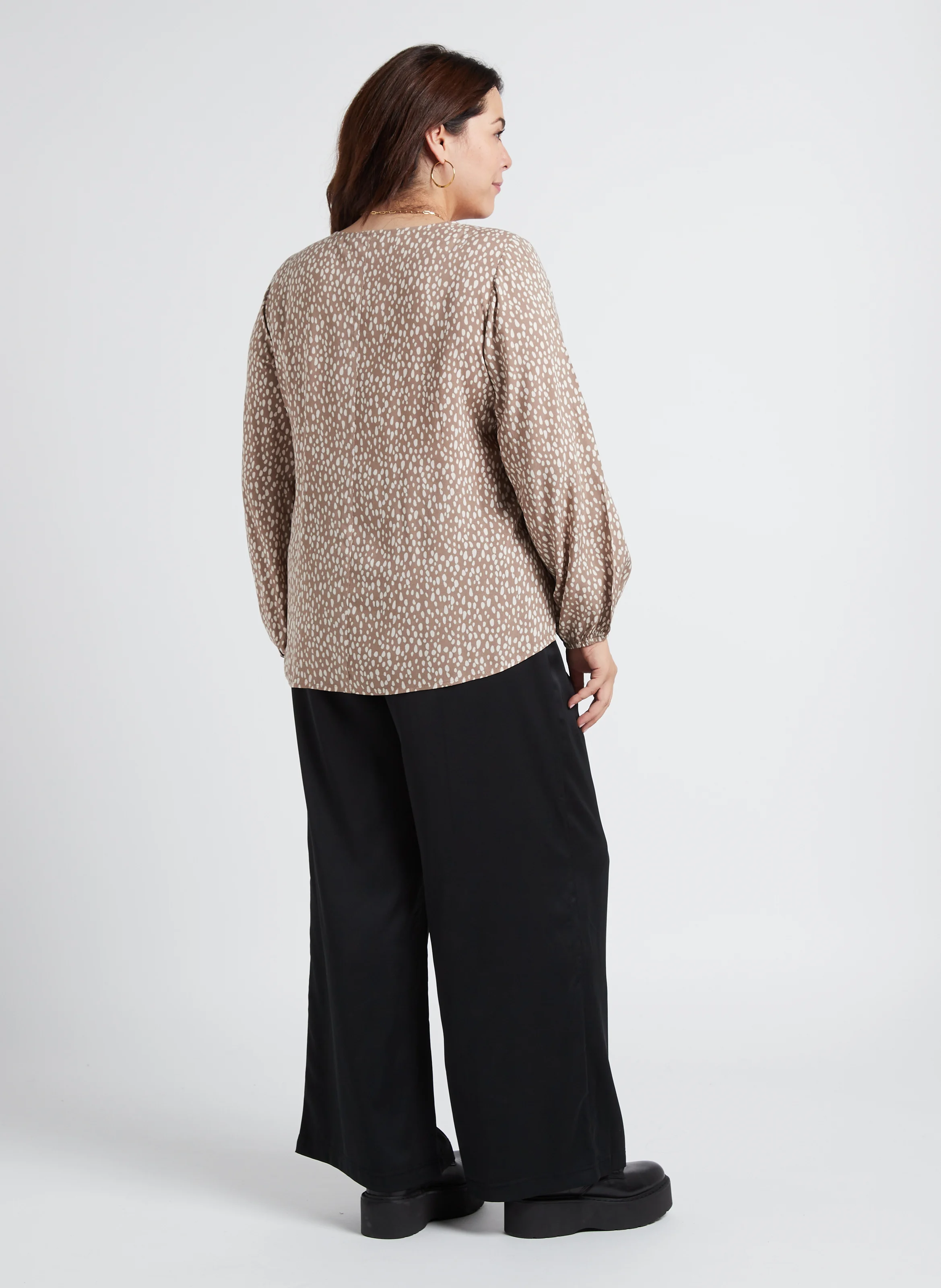 KAY - Pantalon droit taille haute en satin | Noir