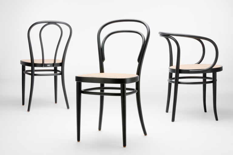 Thonet 214 eetkamerstoel zwart