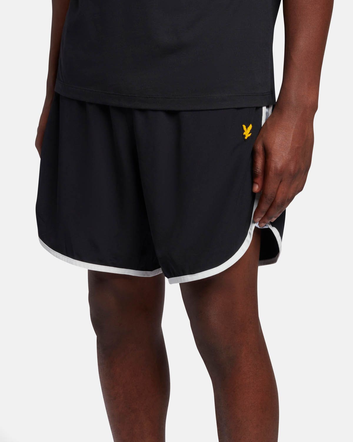 Lyle & Scott  Flyer Shorts