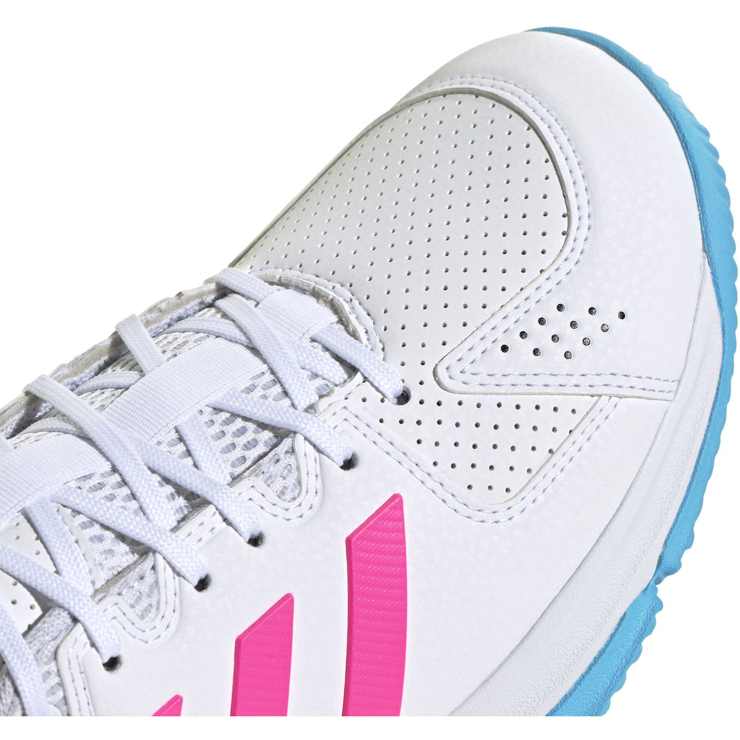 adidas Court Flight