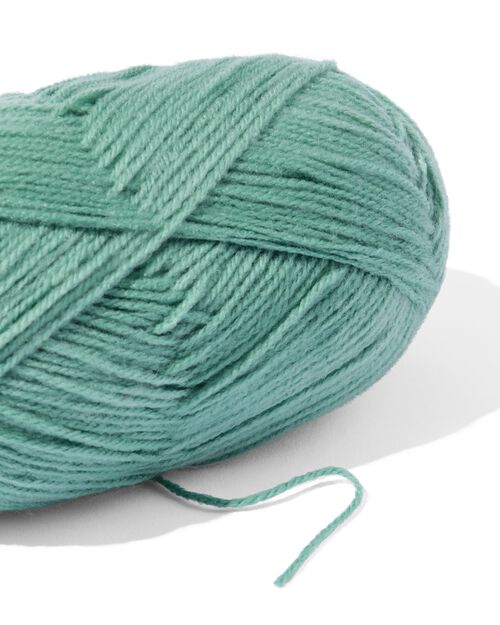 fil acrylique vert 100g 250m