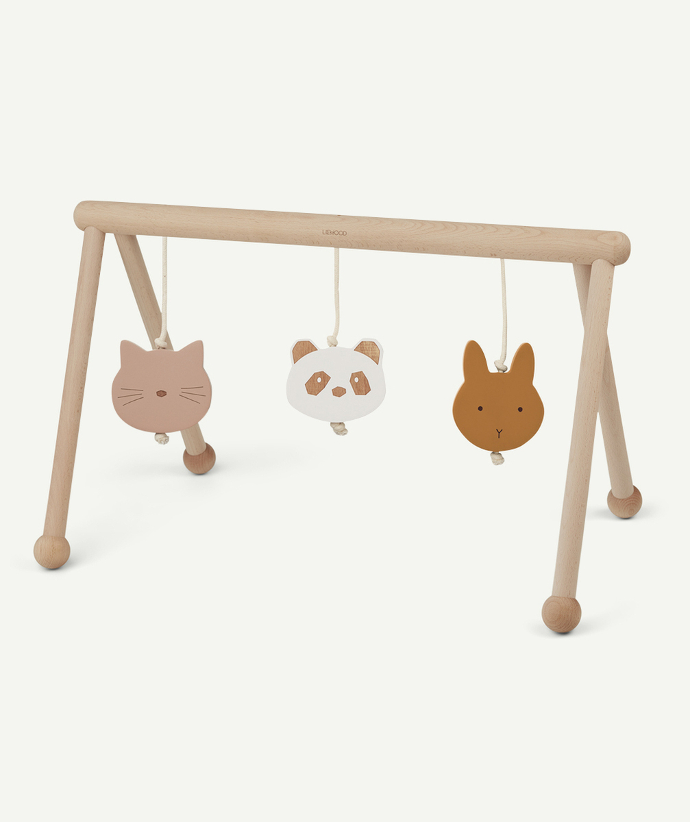 LIEWOODPORTIQUE AVEC ACCESSOIRES ERNIE BÉBÉ AVEC ANIMAUX
