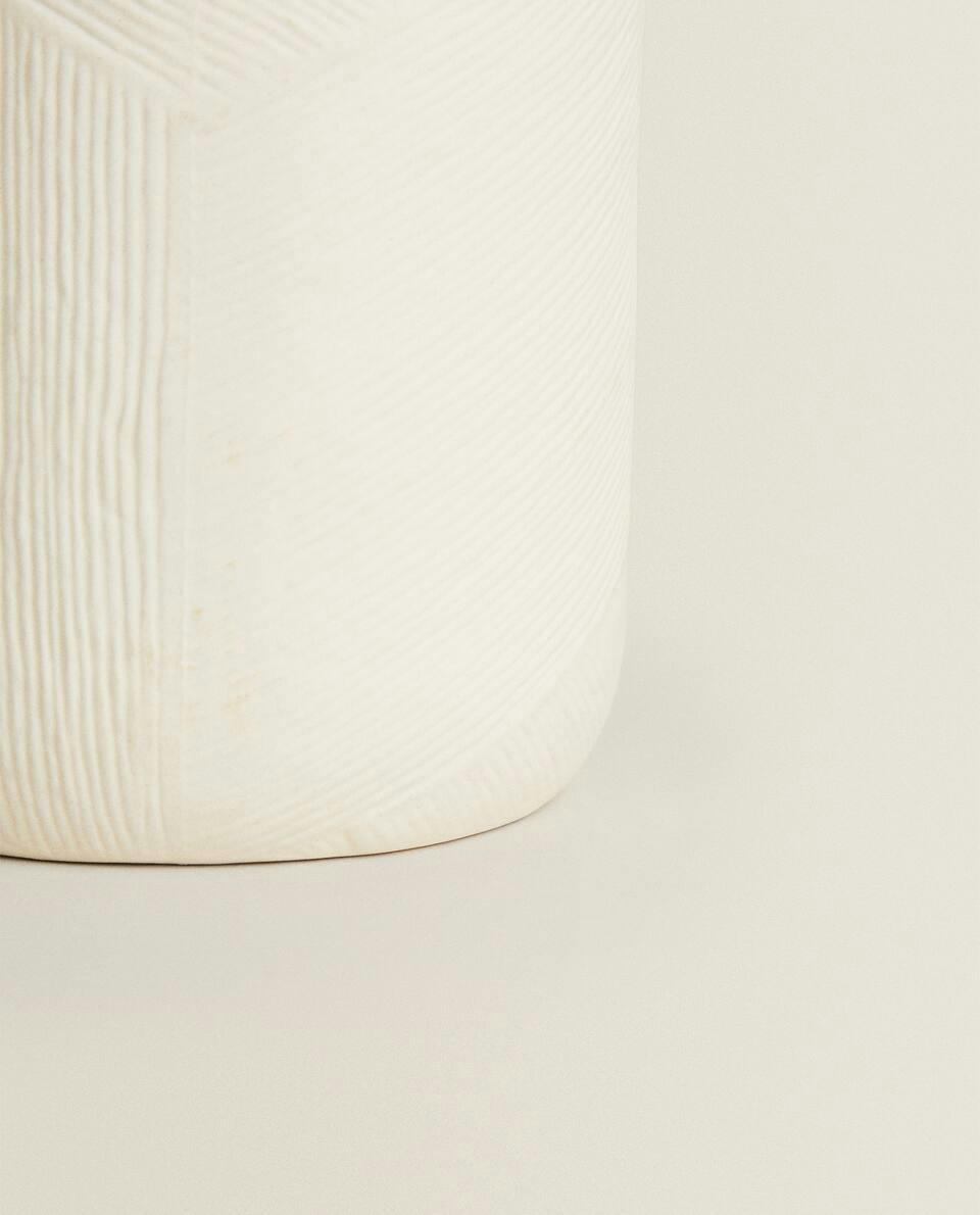 VASO DE CERÂMICA TEXTURIZADA