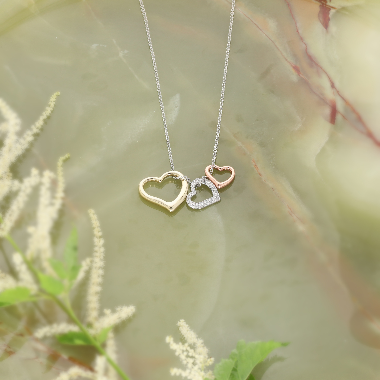 (48cm) Damen Halskette mit Strass Stein Anhänger Herz - Bunt