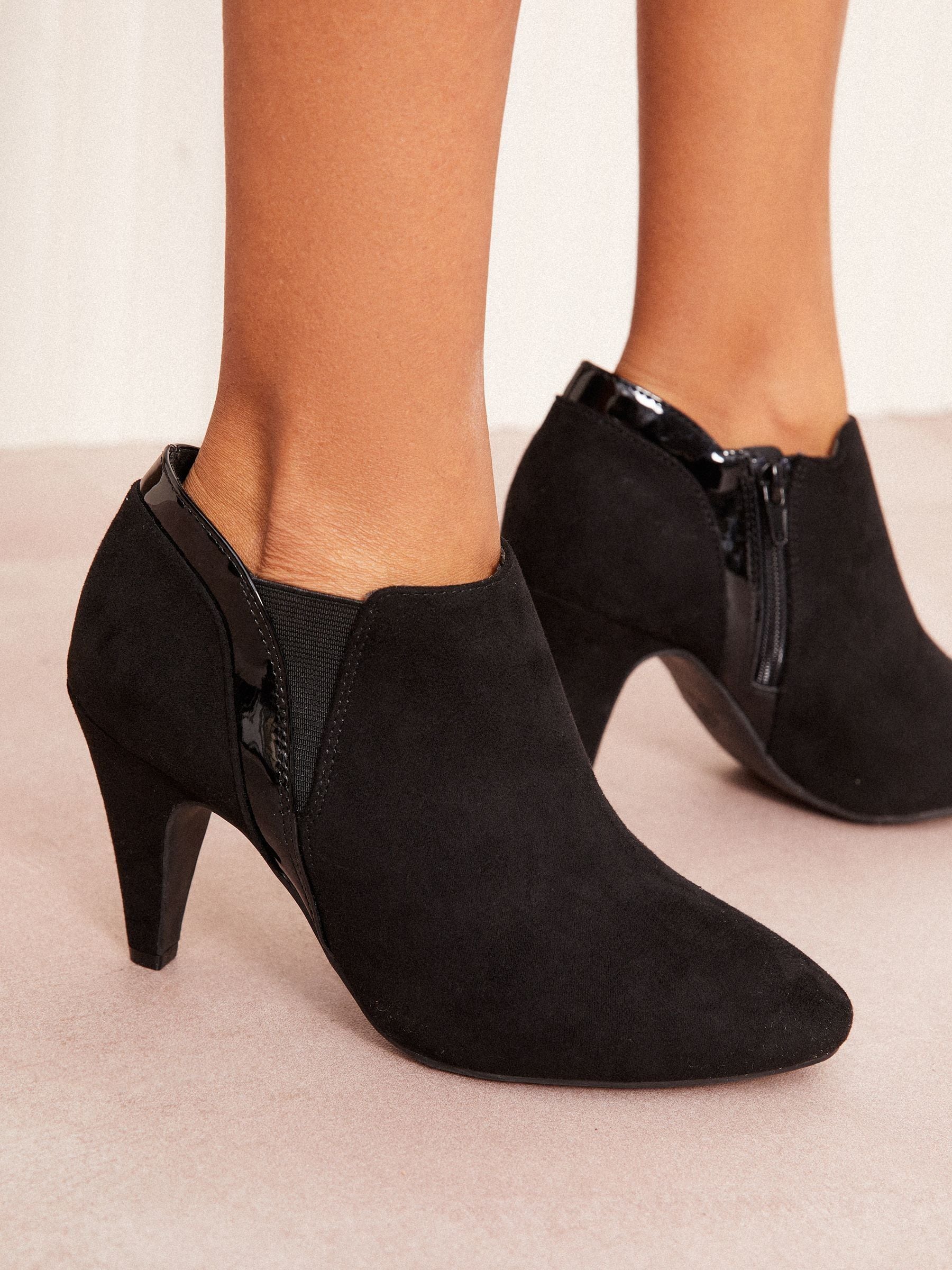 Zwart - Friends Like These Mid Heel Mix Material Ankle Boots