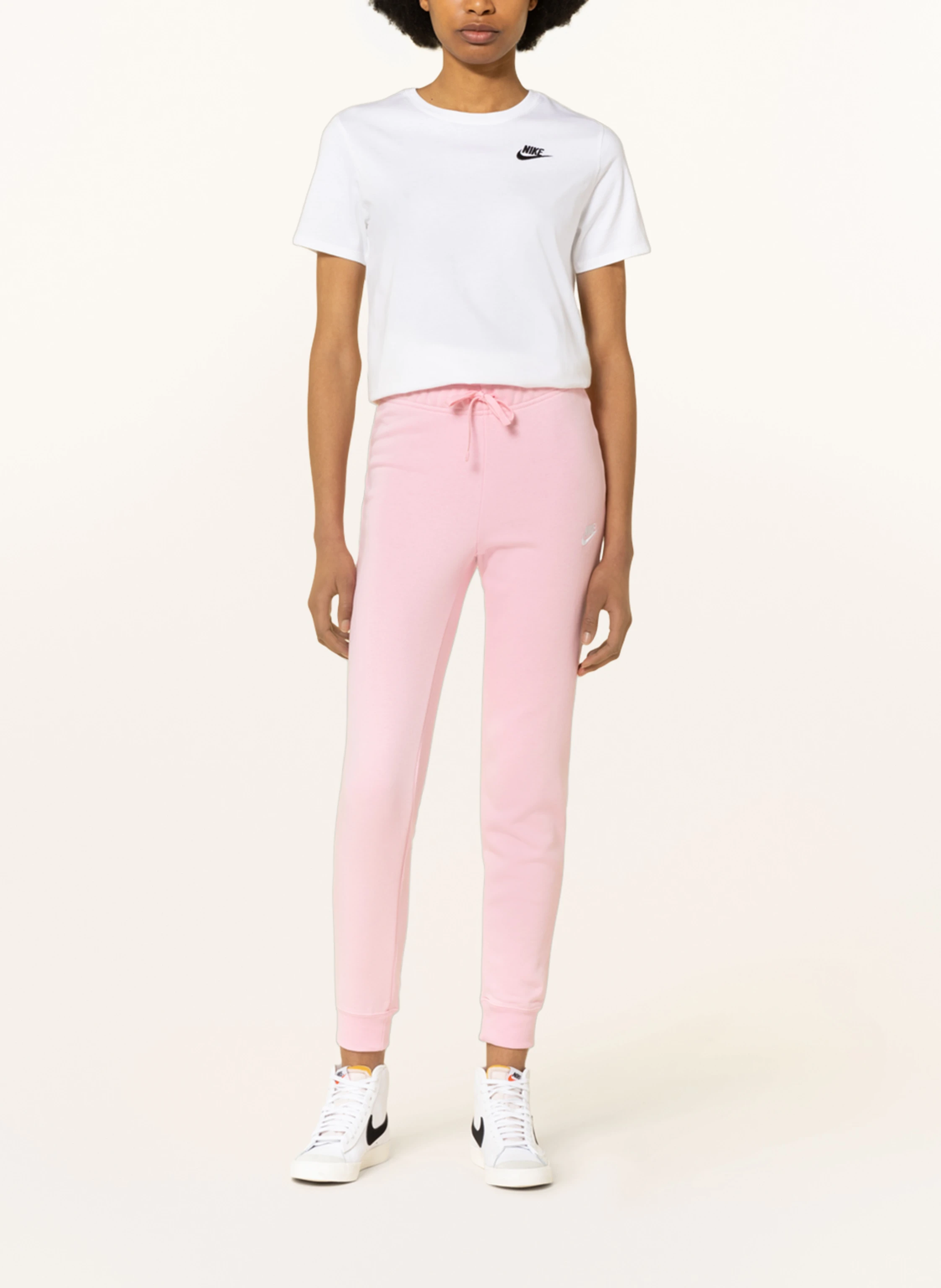 Nike T-Shirt SPORTSWEAR CLUB ESSENTIALS