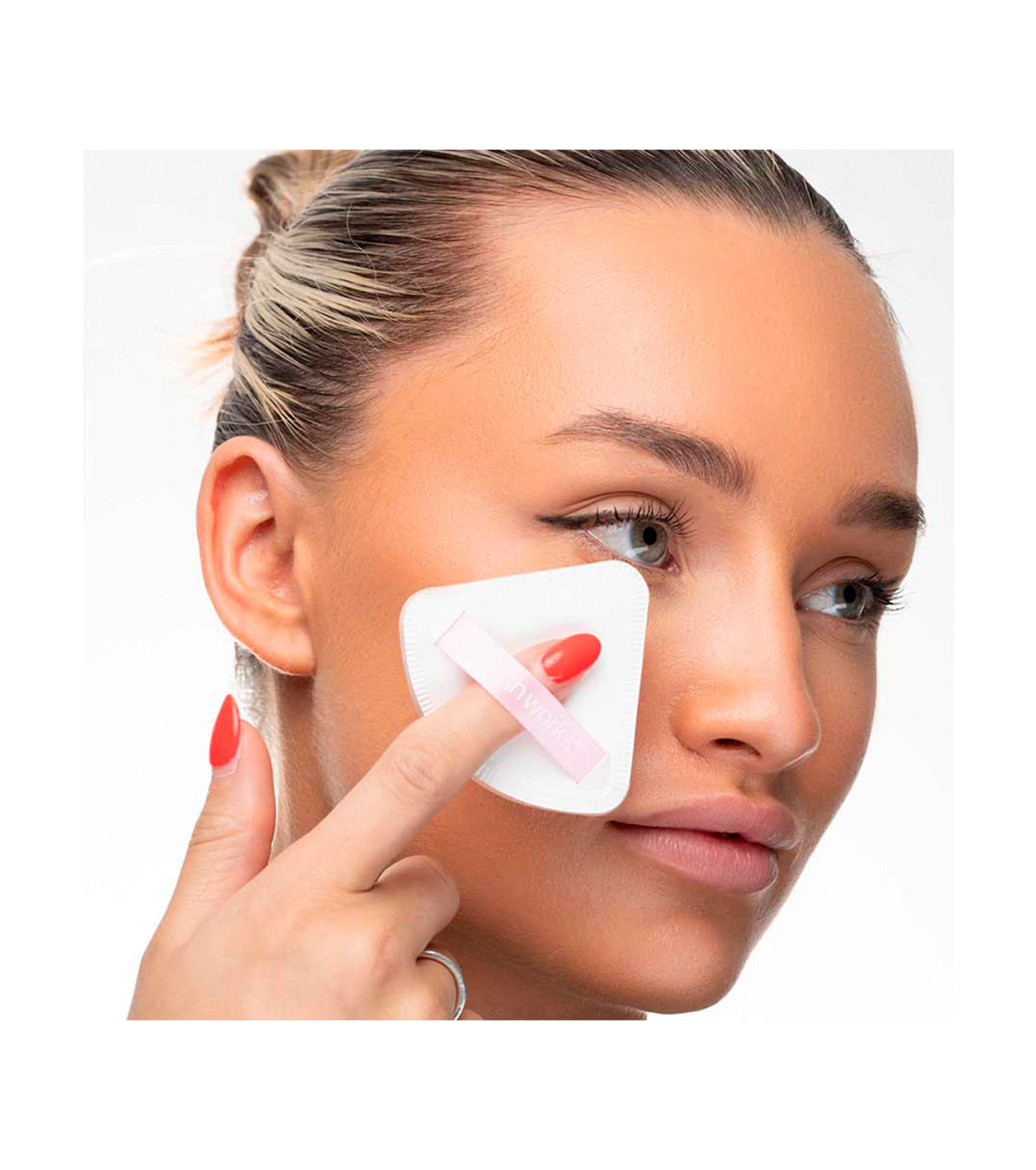 Brushworks  - Duo de puffs de maquiagem triangular acolchoados