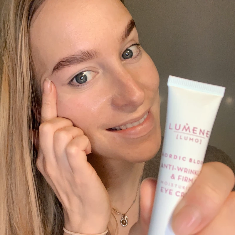Lumene Nordic Bloom Anti-wrinkle & Firm Moisturizing Eye Cream 15 ml