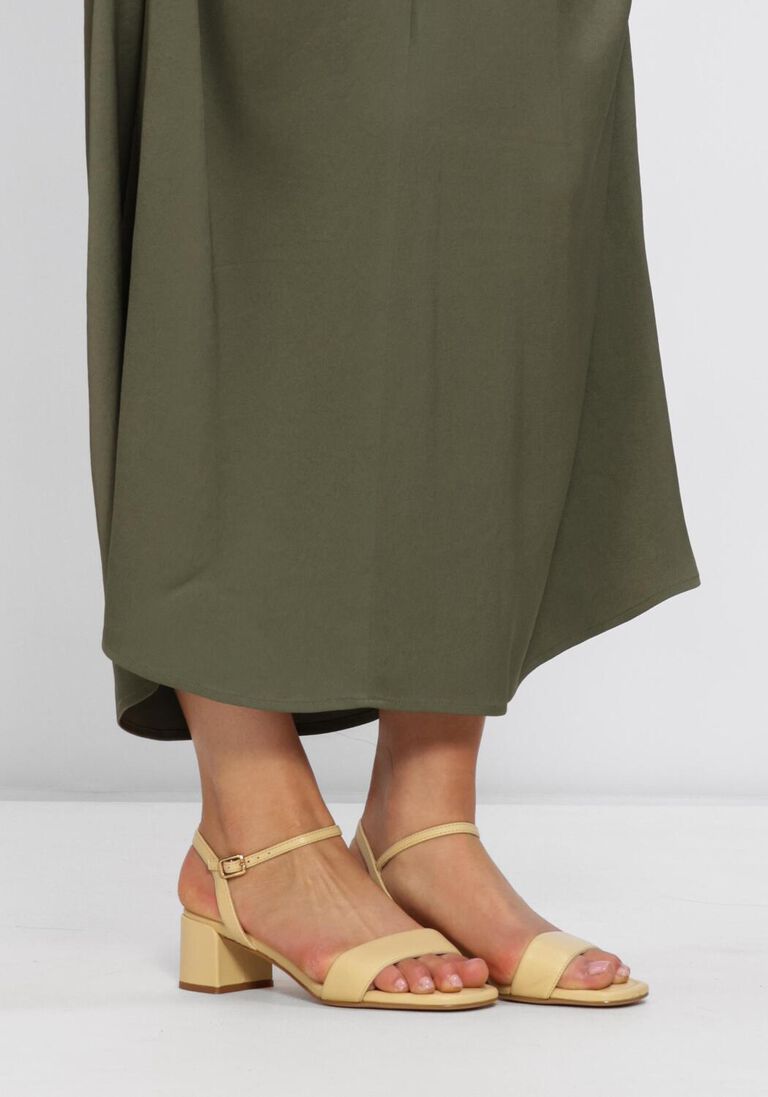 gele unisa sandalen met hak kiala