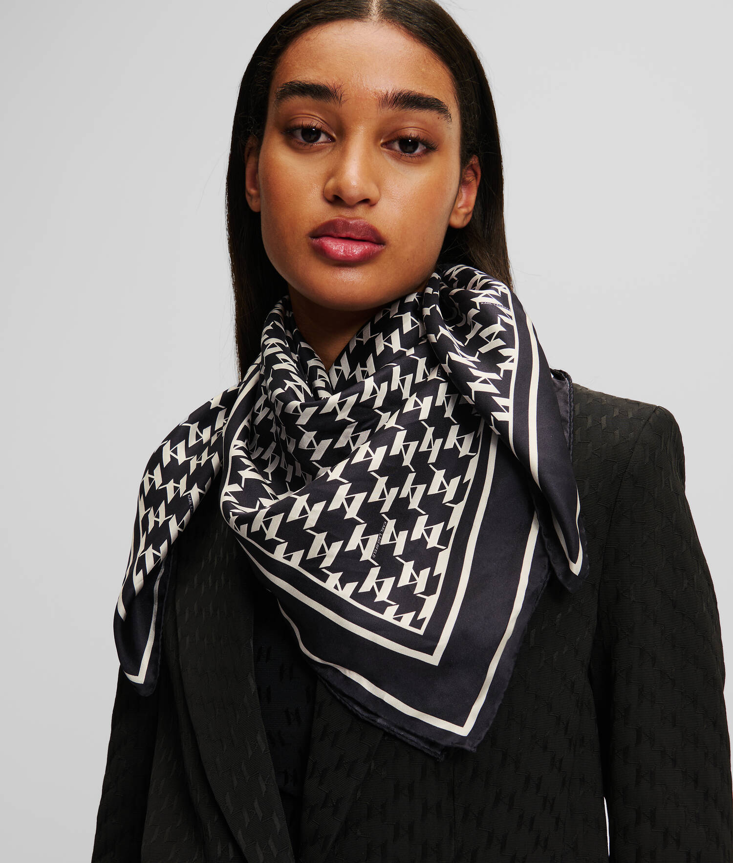 FOULARD EN SOIE KL MONOGRAM