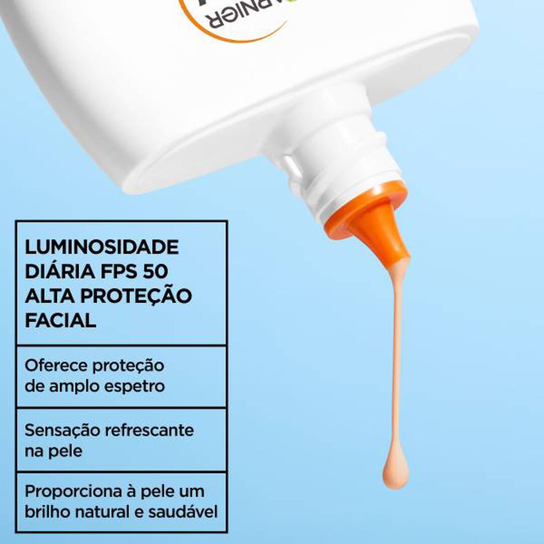 AMBRE SOLAIRE Super UV Vitamina C - Water Refresh Tinted - 40ml