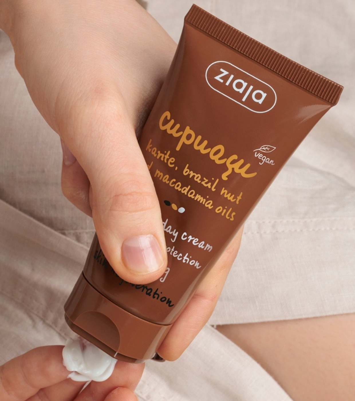 Ziaja - Creme facial autobronzeador diurno FPS 10 Cupuaçu