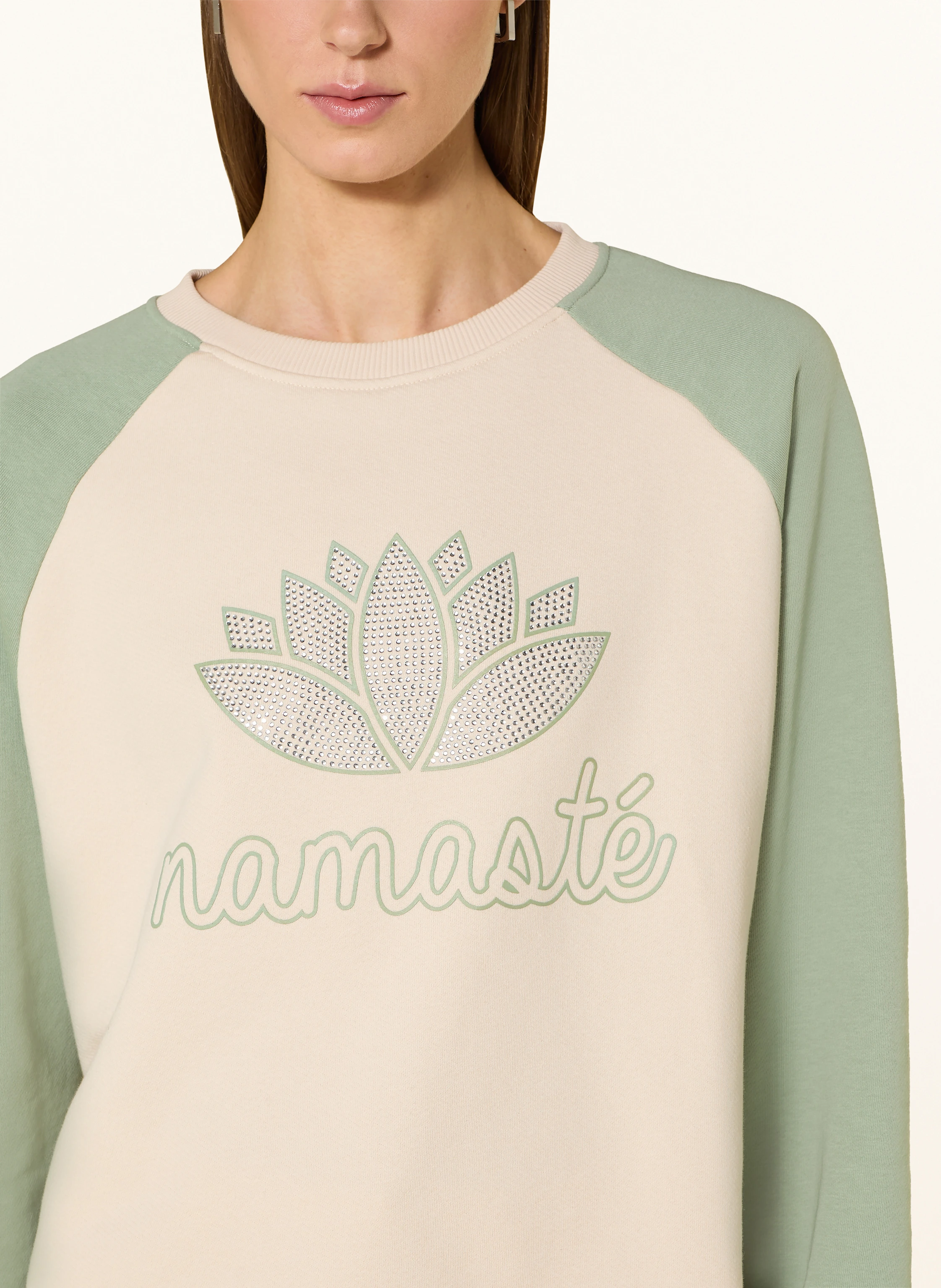 miss goodlife Sweatshirt mit Schmucksteinen