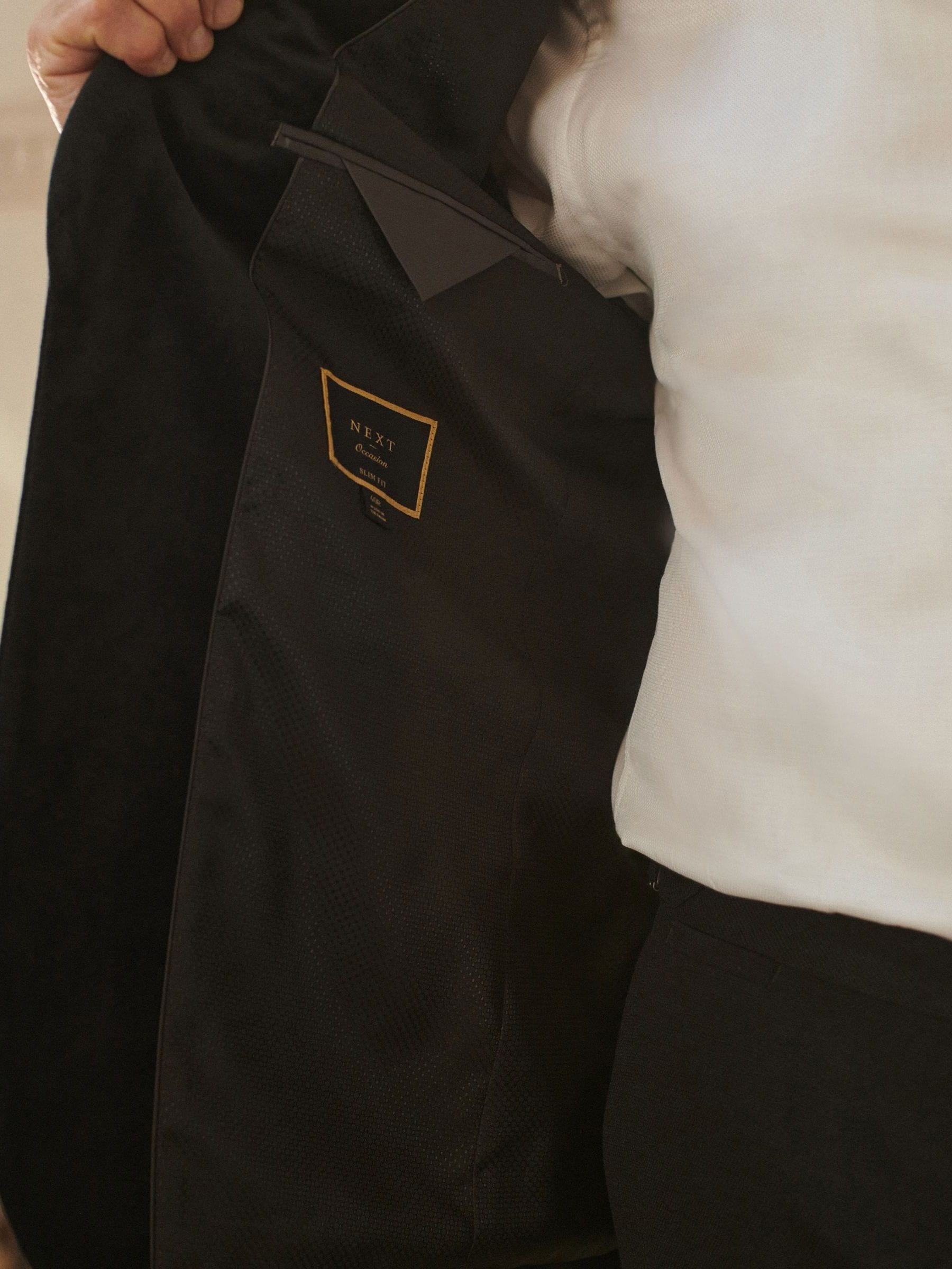 Zwart - Slim Fit - Velvet blazer met zelfrevers