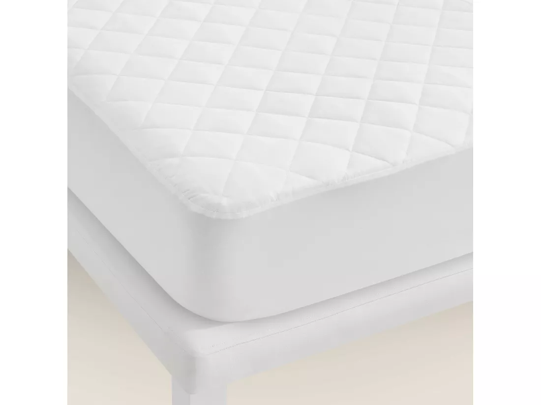 Protège-matelas hypoallergénique avec rembourrage anti-fluide