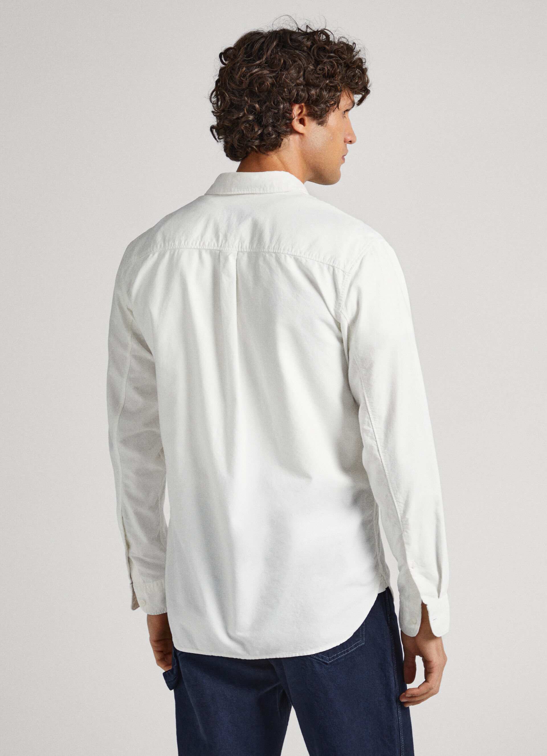 Camisa Oxford de corte regular - branca