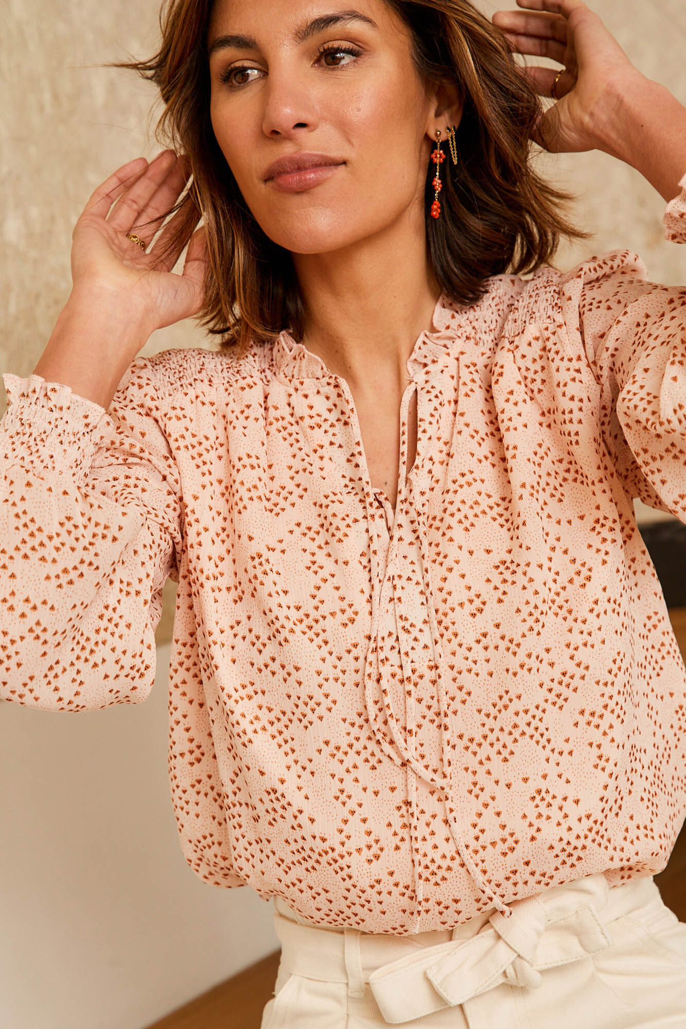 Blusa com renda rosa - Rosa
