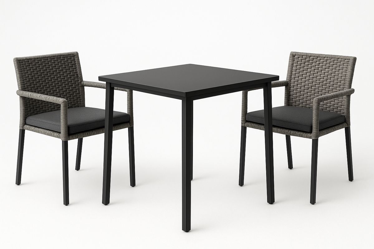 Quadratisches Gartenmöbel-Set mit Aluminium-Tisch und zwei Stühlen aus Polyethylengeflecht
