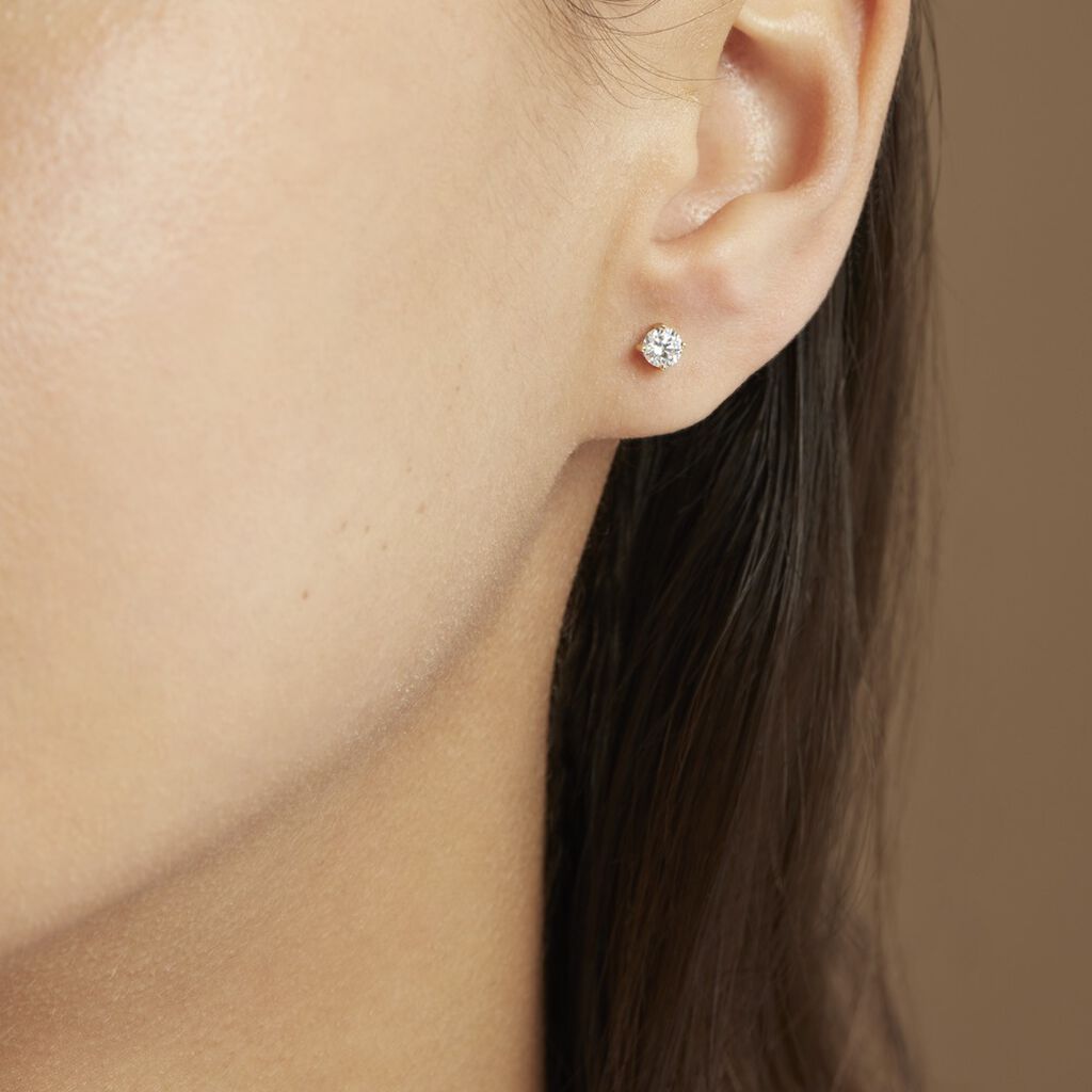 Boucles D'oreilles Puces 4 Griffes Or Jaune Diamant Synthetique