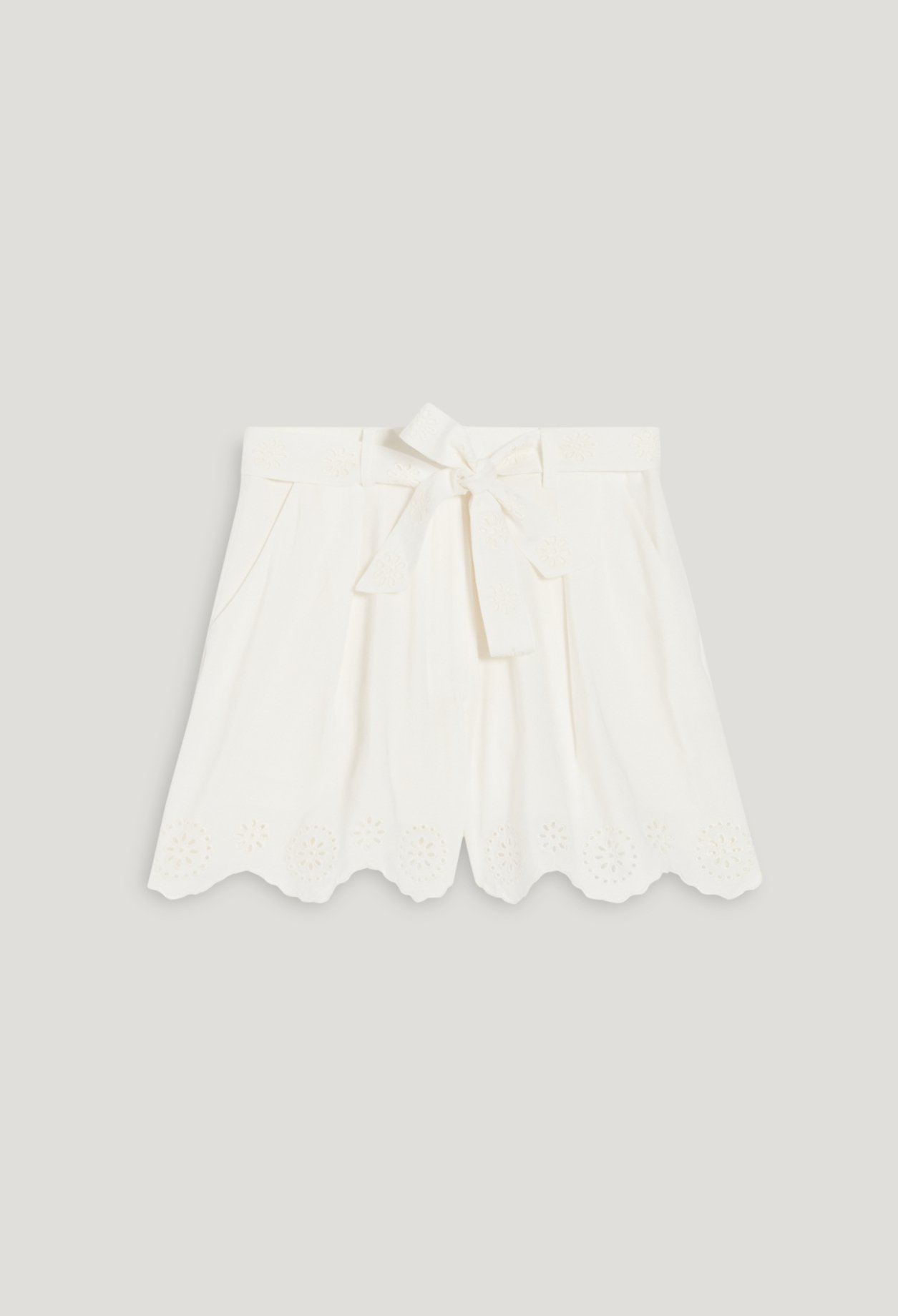 Short taille haute broderie ecru