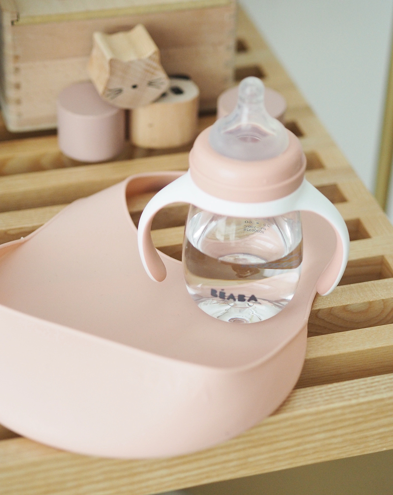 Silikon-Lätzchen LITTLE CRUMP mit Auffangschale 2er-Set in old pink