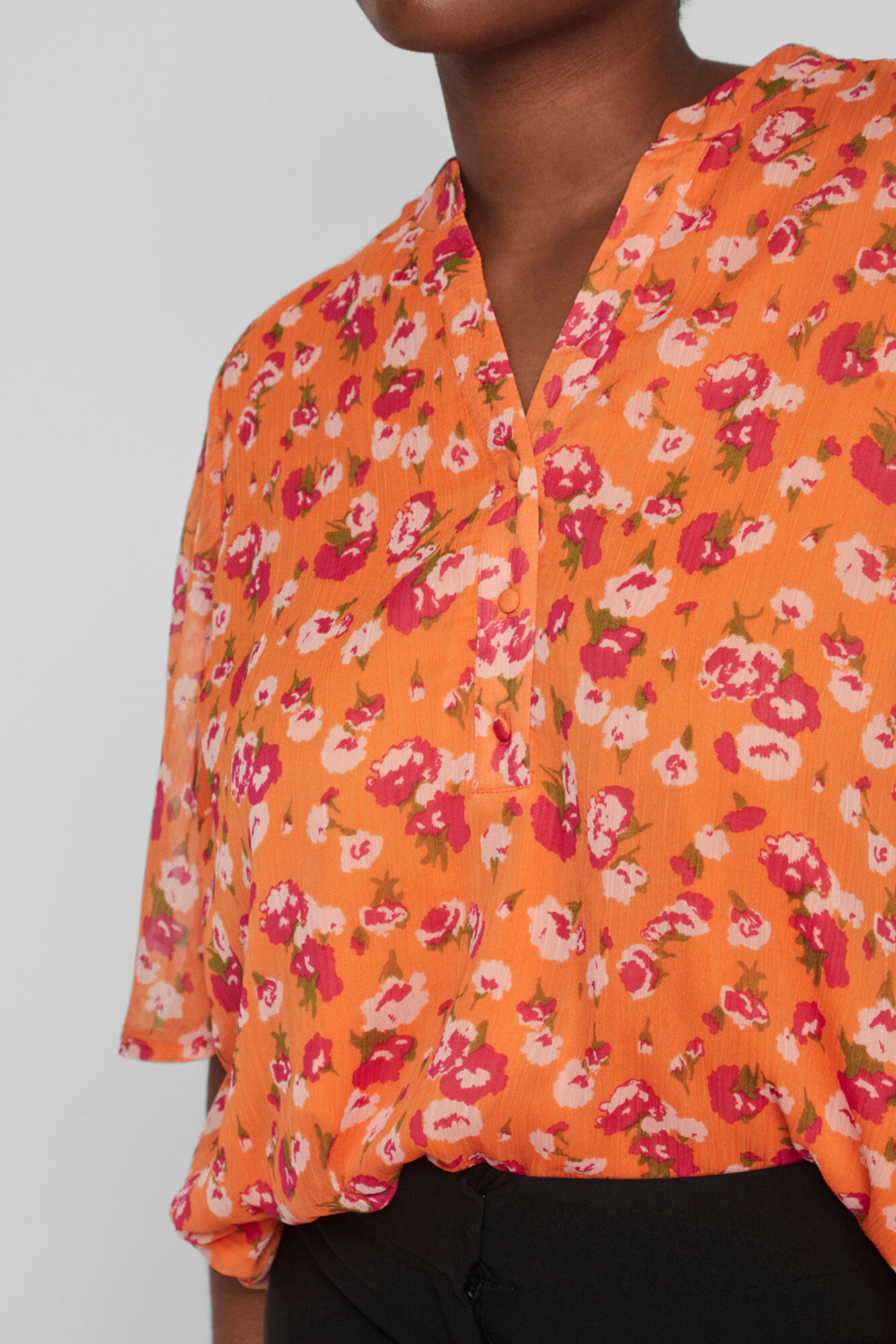 Blusa de chiffon de manga curta Evoked by Vila - Rosa
