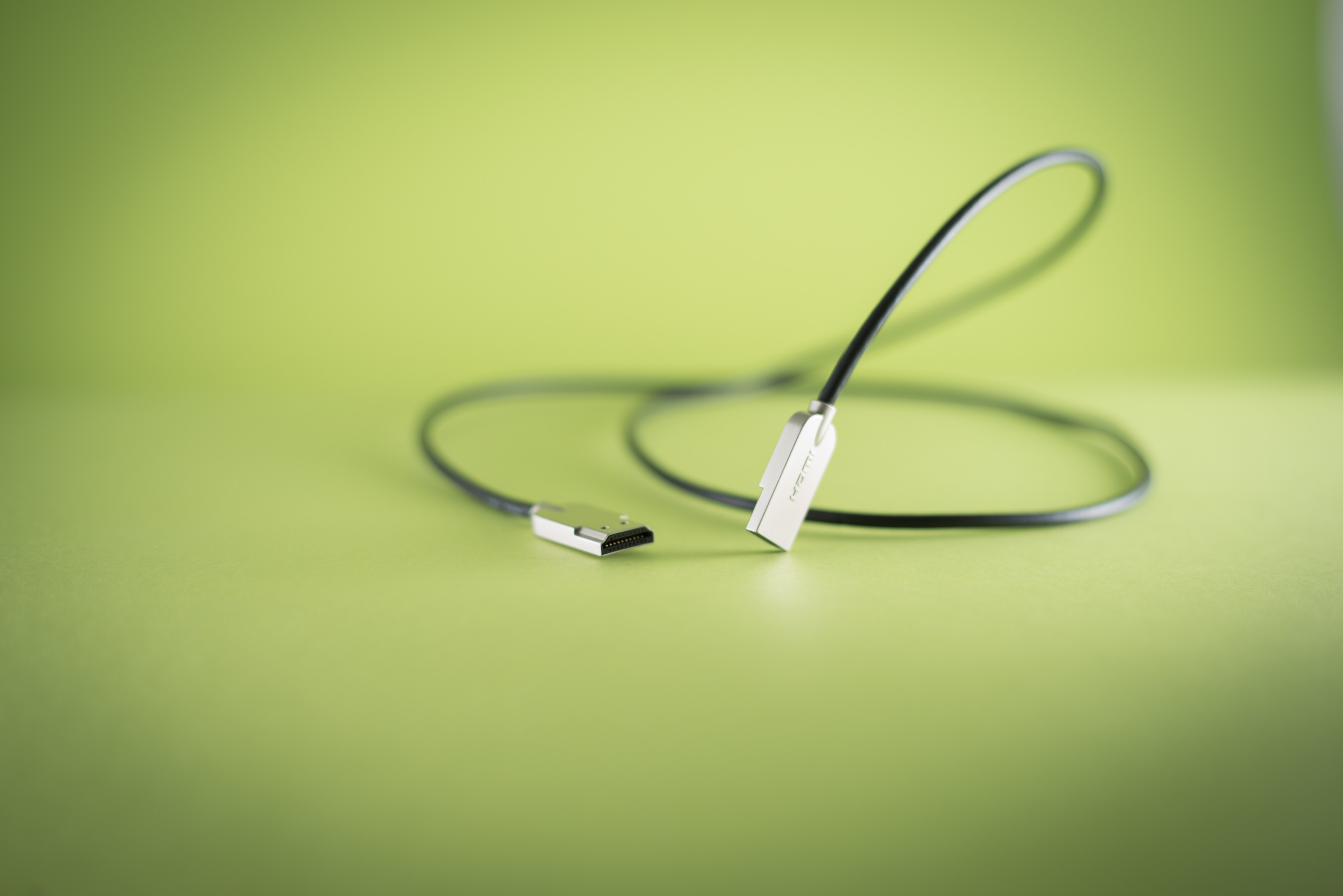 sky vision Slim HDMI 2.0 Kabel, Video & Audio ARC & CEC, 18 Gbit/s, 2m