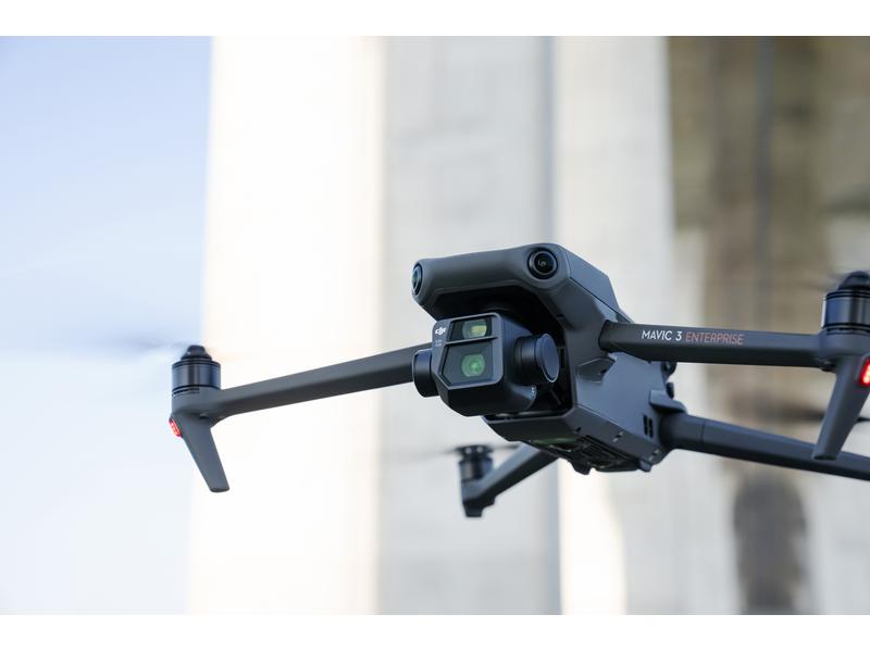 DJI Enterprise Multikopter Mavic 3 Enterprise (EU/C1) DJI C Professionelle Drohne für Luftaufnahmen und Inspektionen inkl. Controller