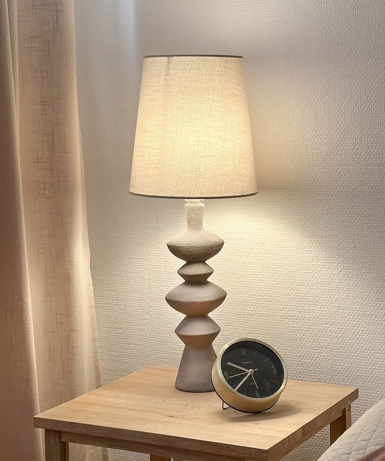 Nina bordlampe H:54 beige/hvit E27, inkl. skärm