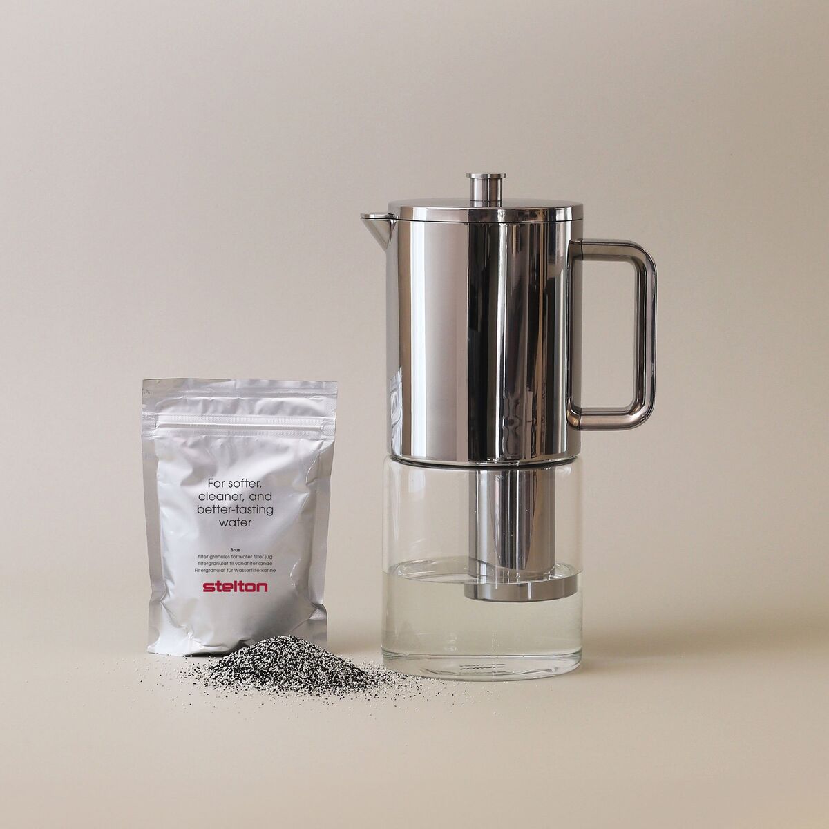 Brus kanne med vannfilter 1,6 liter