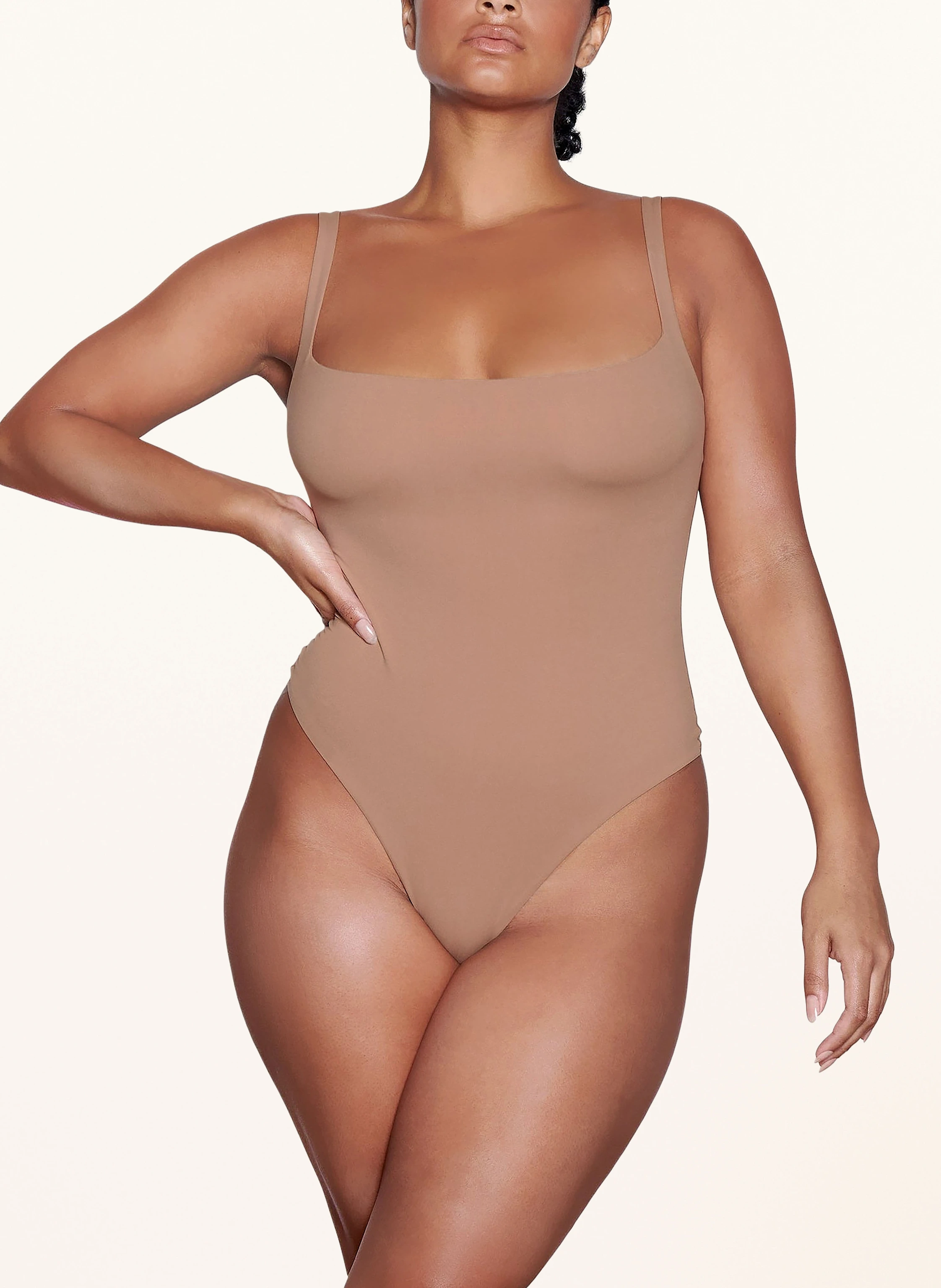 SKIMS String-Body FITS EVERYBODY