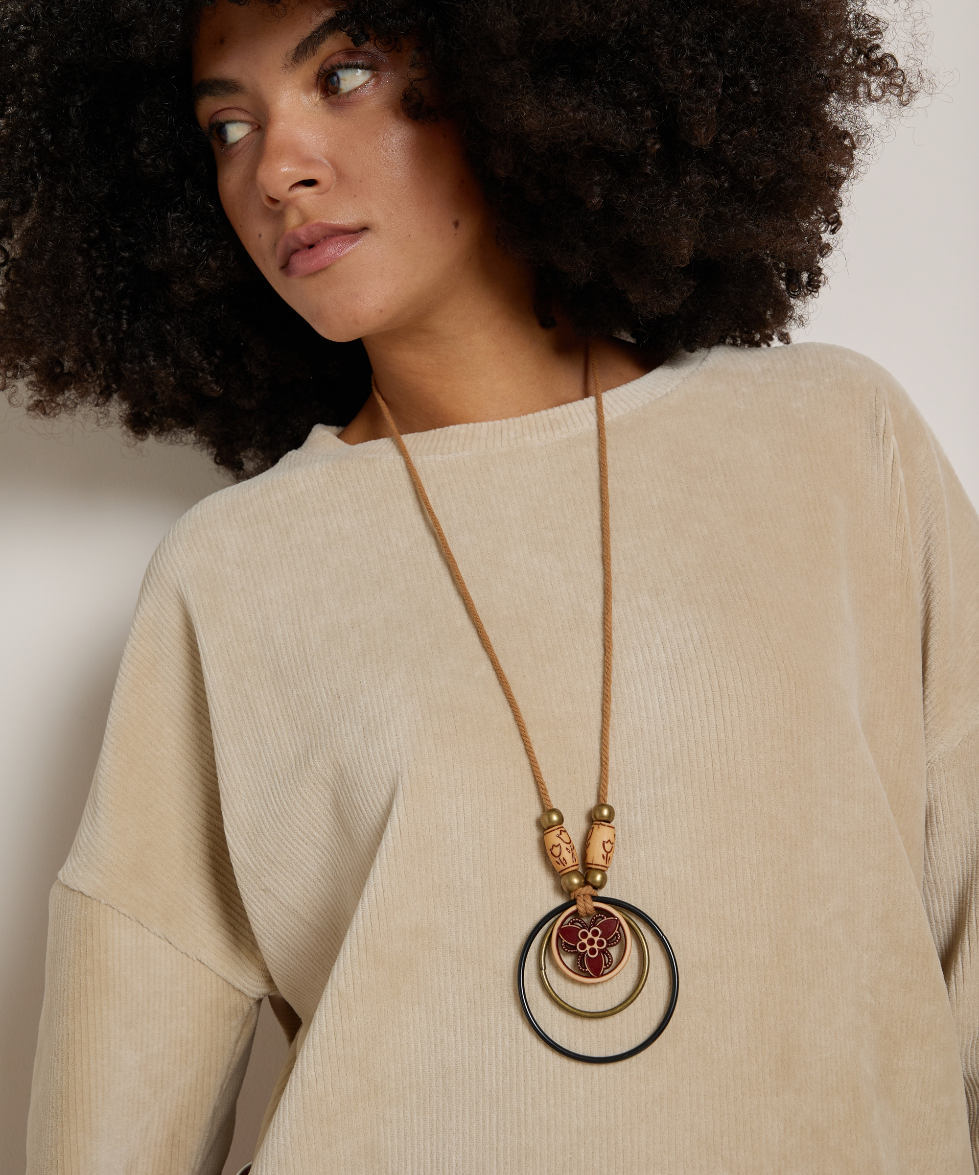 rib velvet top met ketting