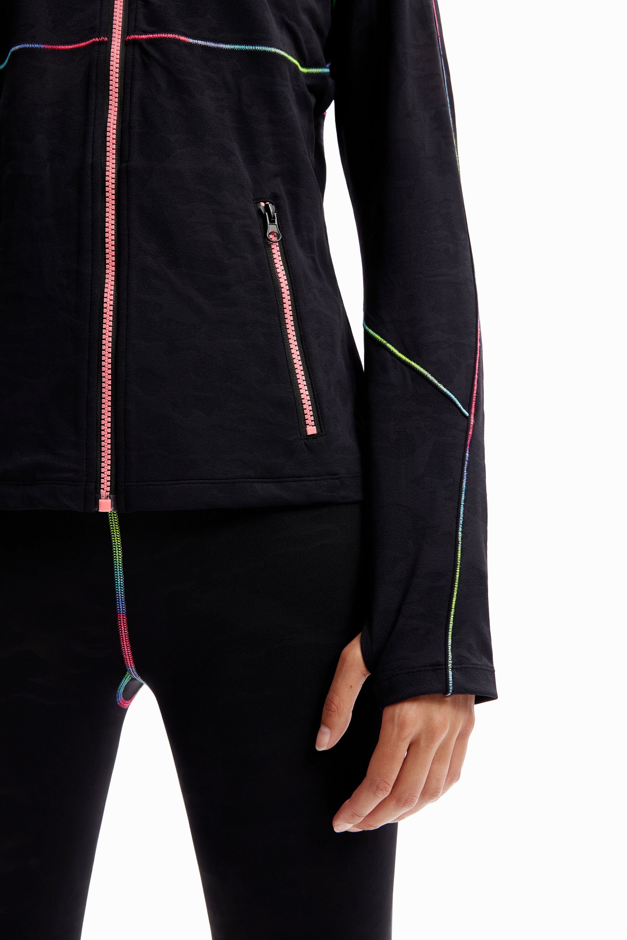 Veste sport coutures