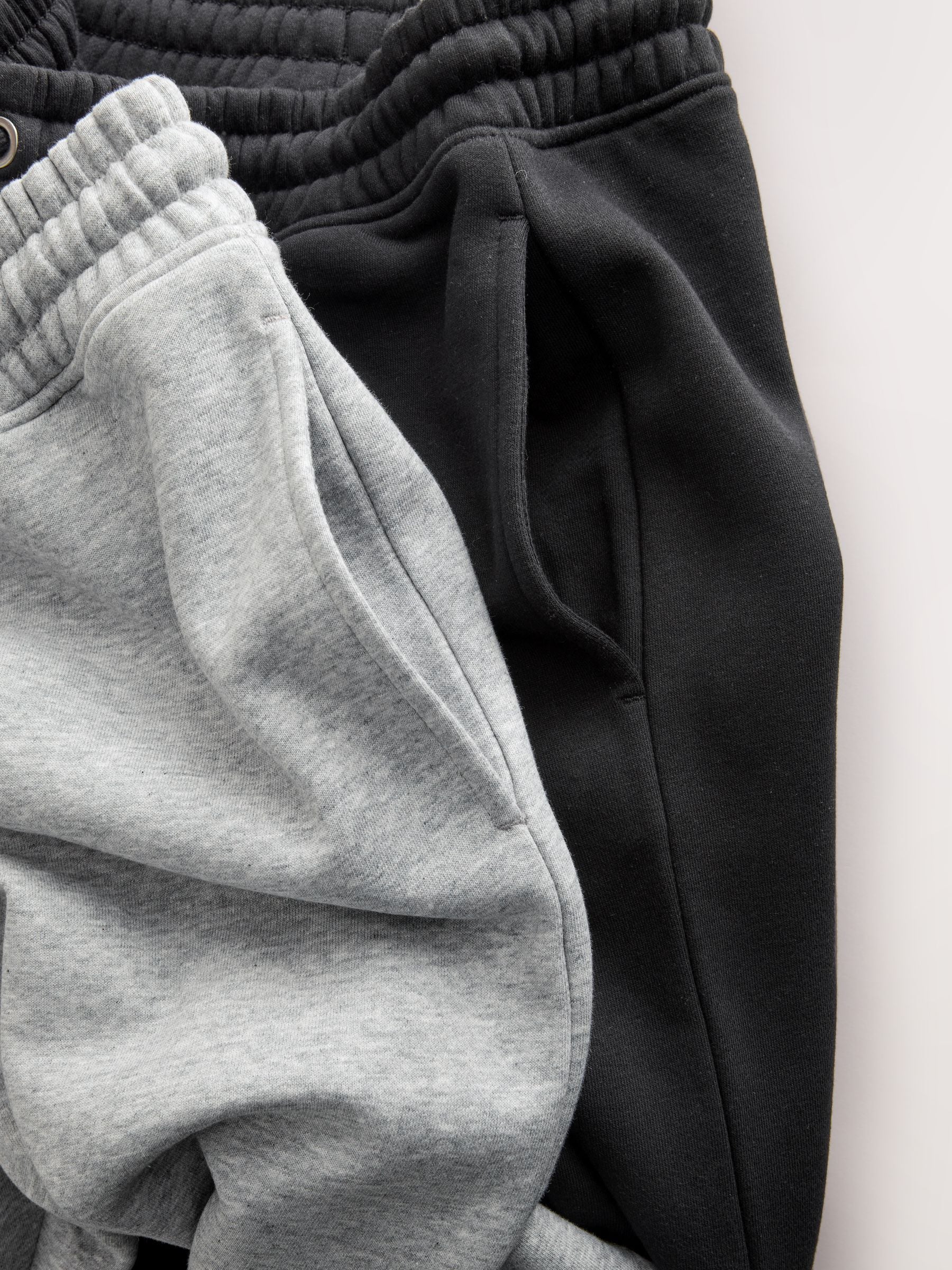 Zwart/grijs gemêleerd - Verpakking van 2 slim-fit jersey joggingbroeken met hoog katoengehalte