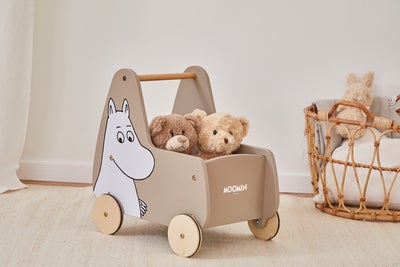 Mummitrollet Dukkevogn i Tre