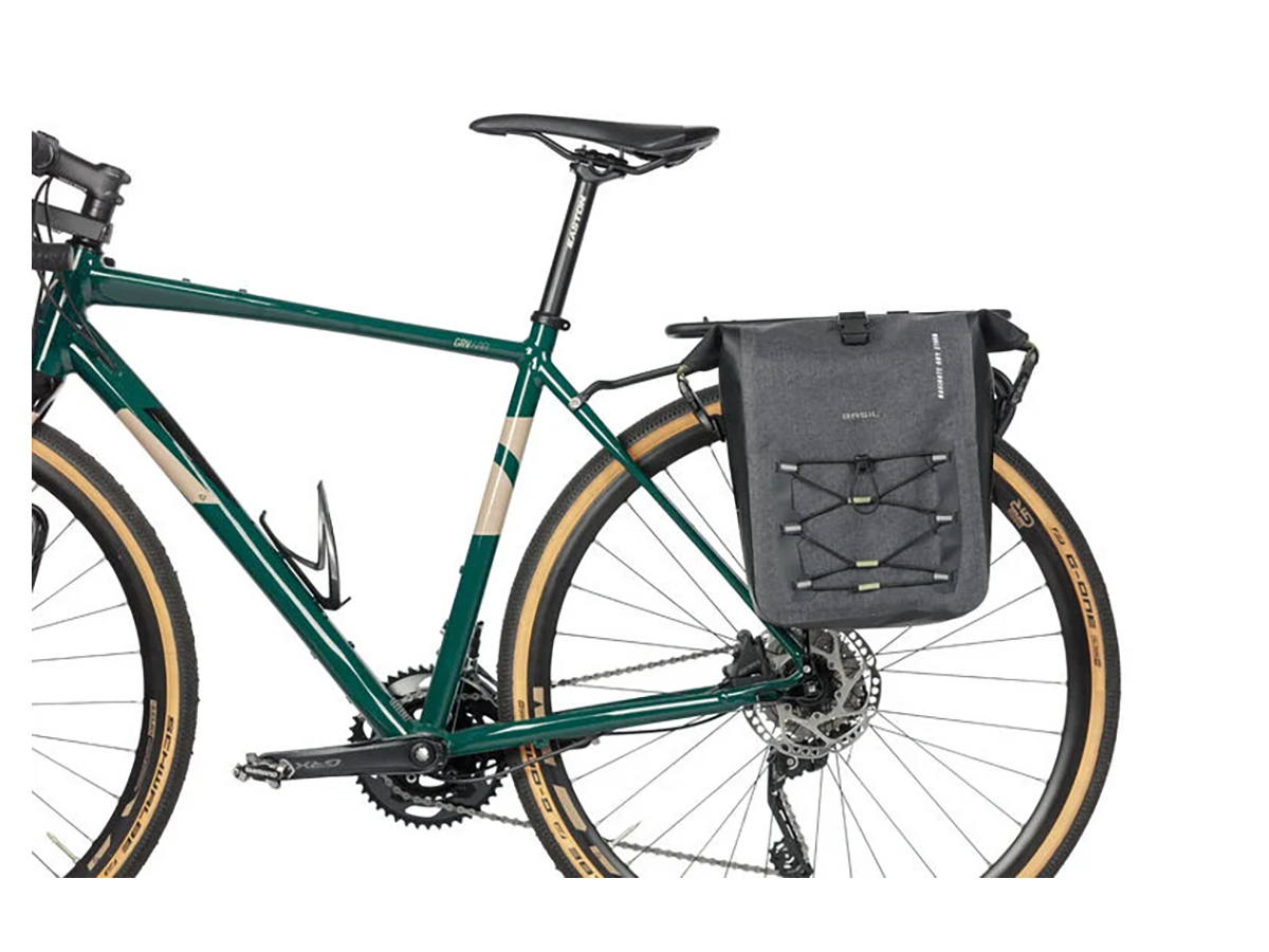 Basil Navigator Storm M 12-15 Liter enkele fietstas - Black
