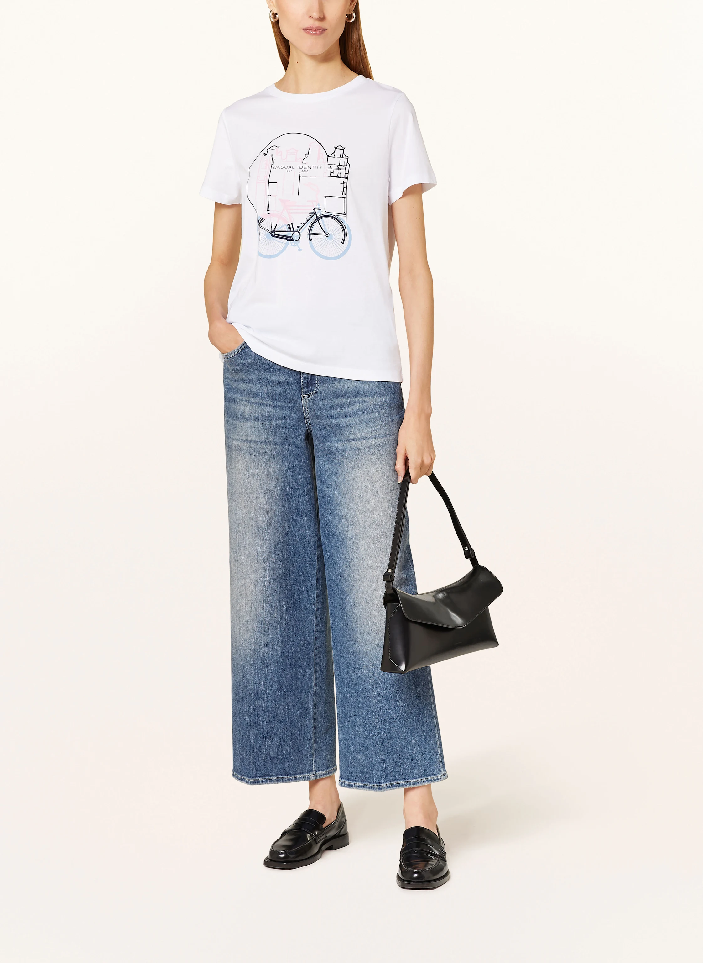 comma casual identity T-Shirt