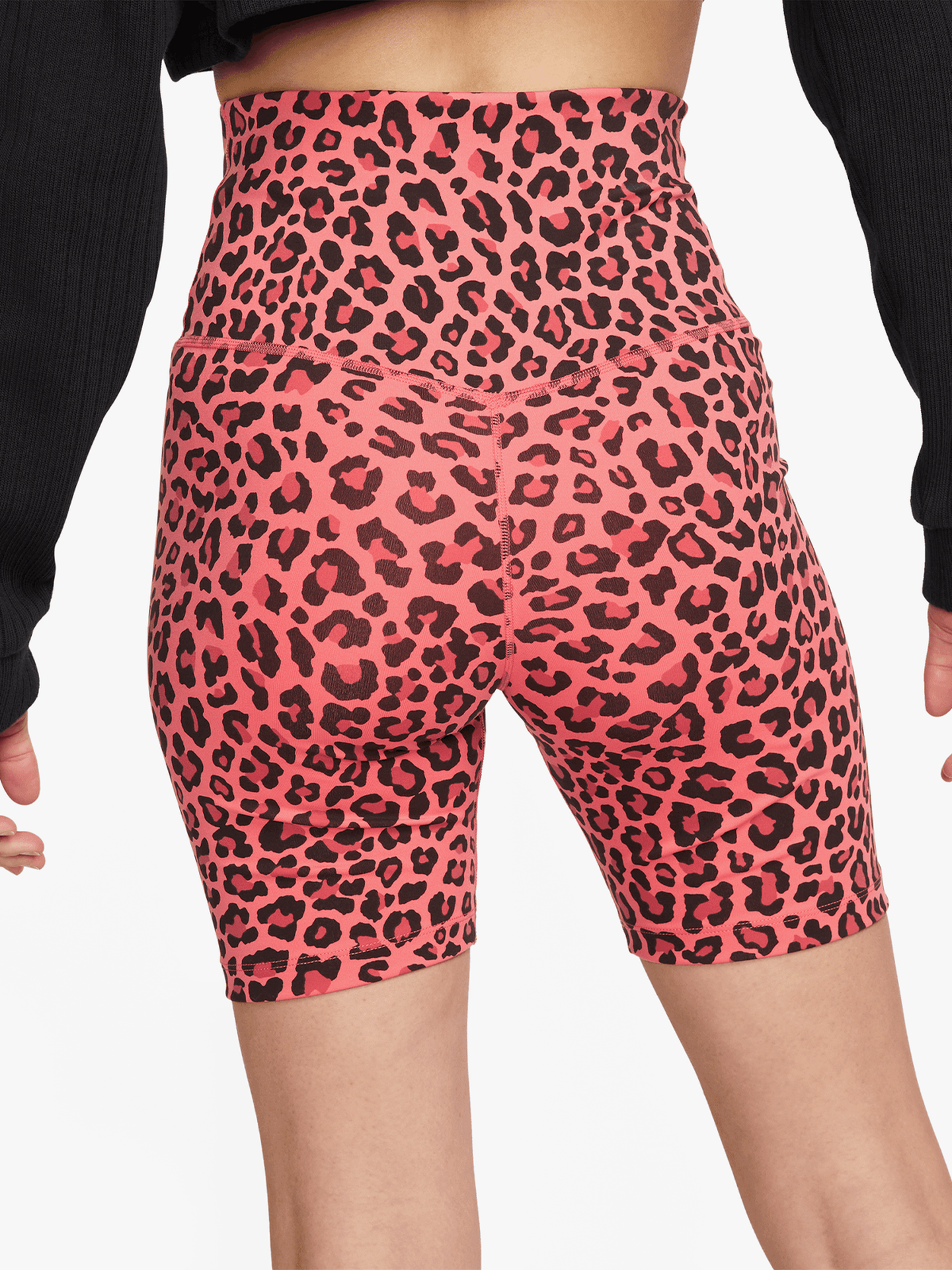 One 7In Leopard Shorts