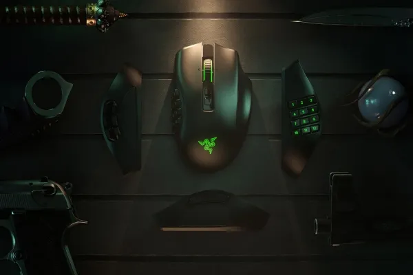 Razer Naga Pro - Mus - ergonomisk - højrehåndet - optisk - 20 knapper - trådløs - Bluetooth - Bluetooth USB adapter