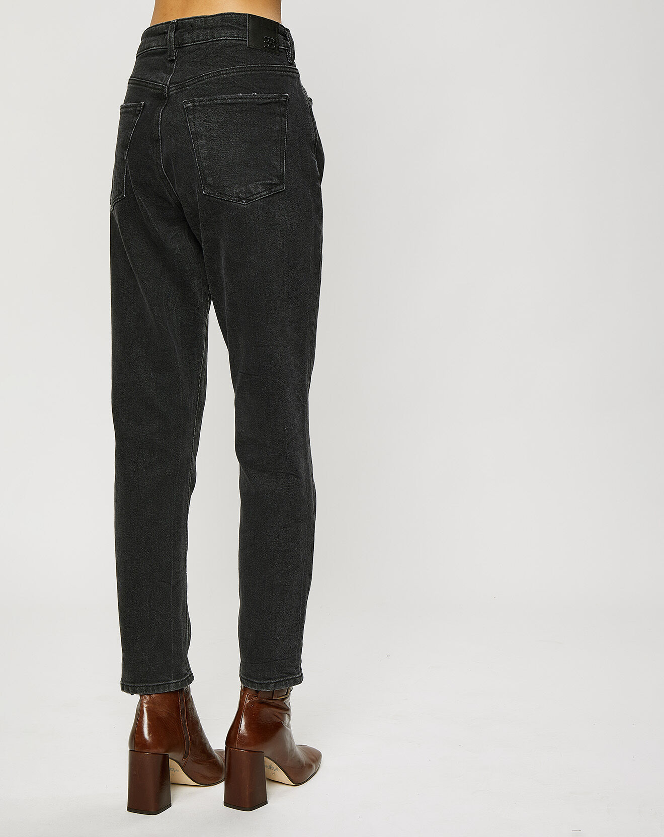 Esprit Jean court authentique en coton biologique Slim gris moyen