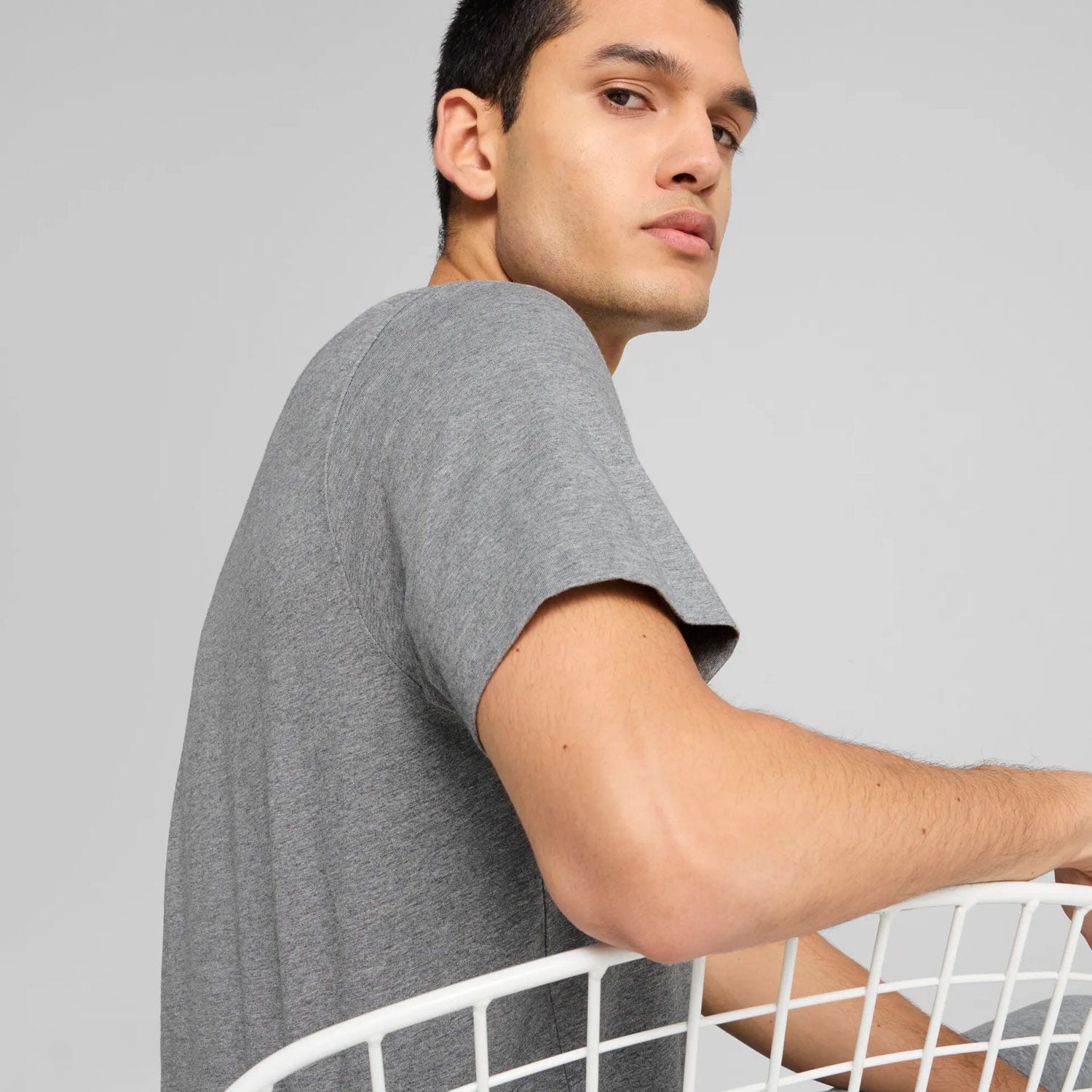 PUMA  Essentials nr. 1-logo Tee