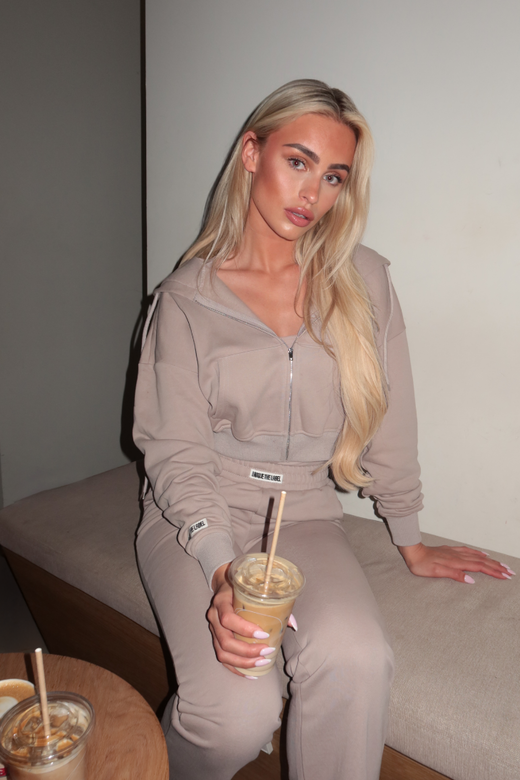 Unique The Label Molly Full Zip Trainingspak Dames Lichtbruin