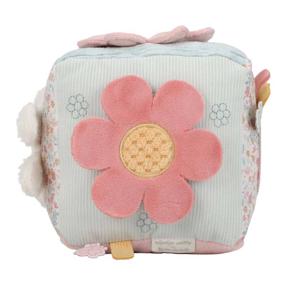 nijntje x Little Dutch Lucky Blossom zachte activiteitenkubus